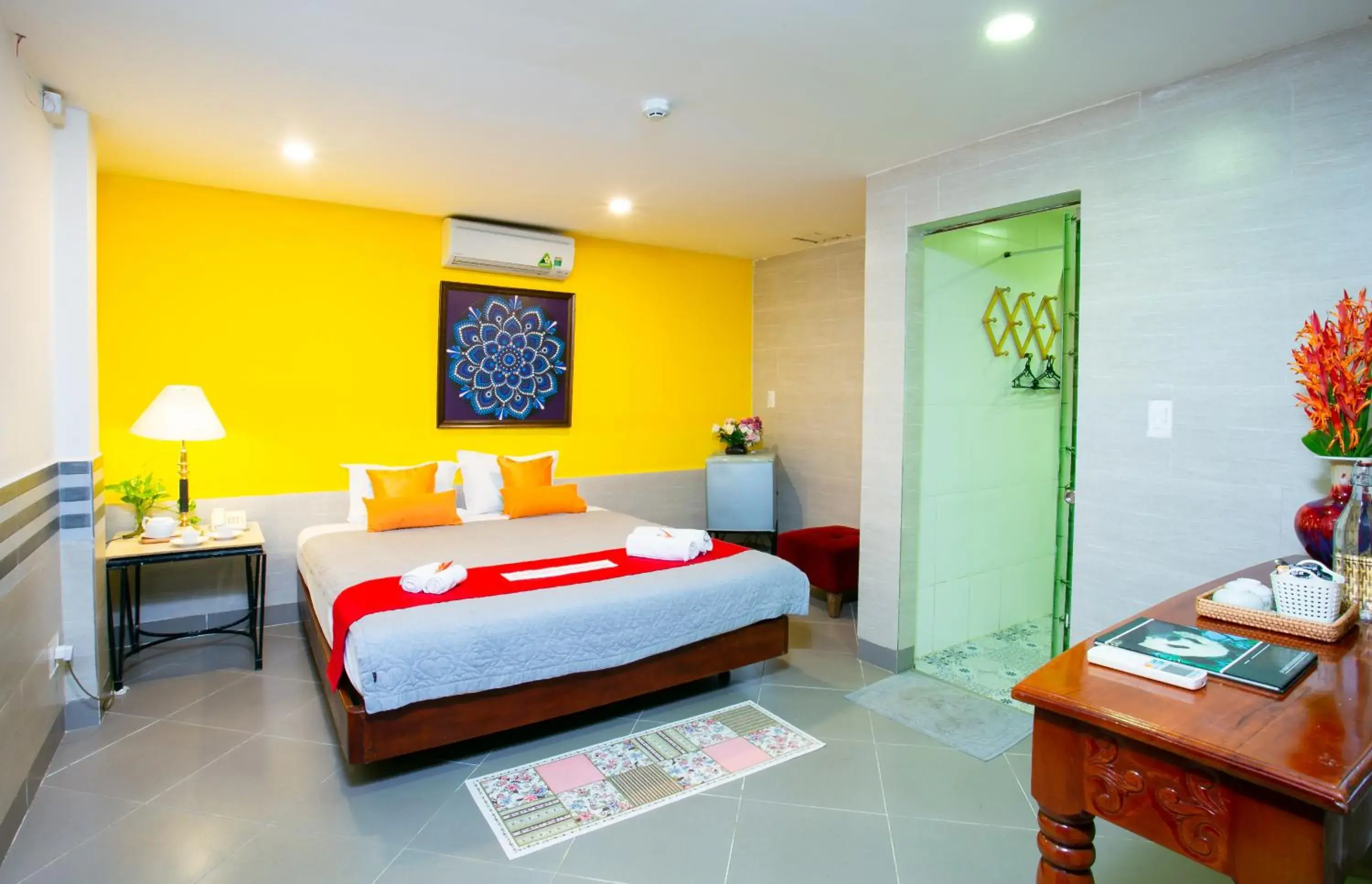 Deluxe Double or Twin Room with Garden View - single occupancy in Cat Tien Jungle Lodge Deluxe Double or Twin Room with Garden View - single occupancy in Cat Tien Jungle Lodge