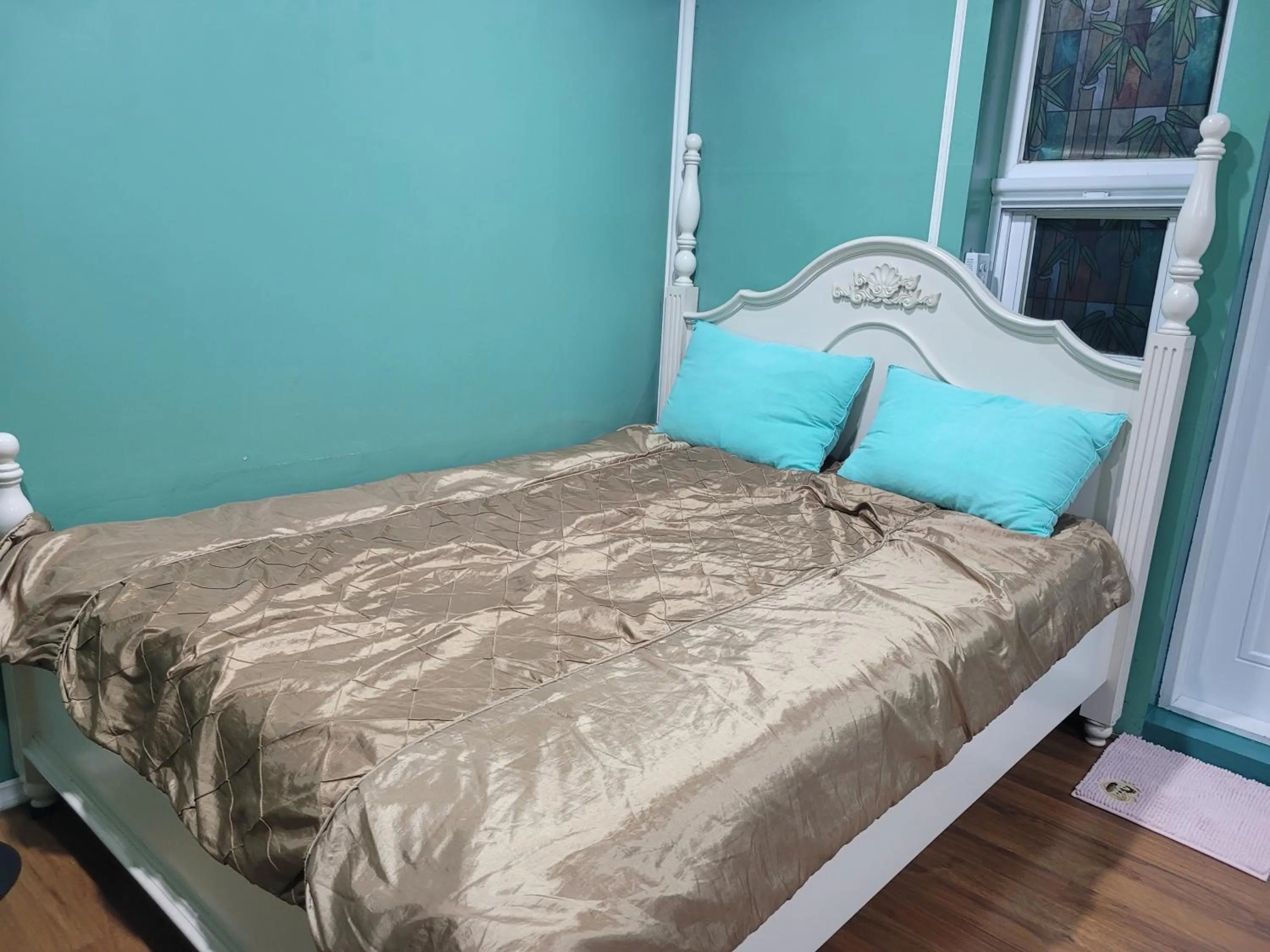 Bed in Jeju Vision House