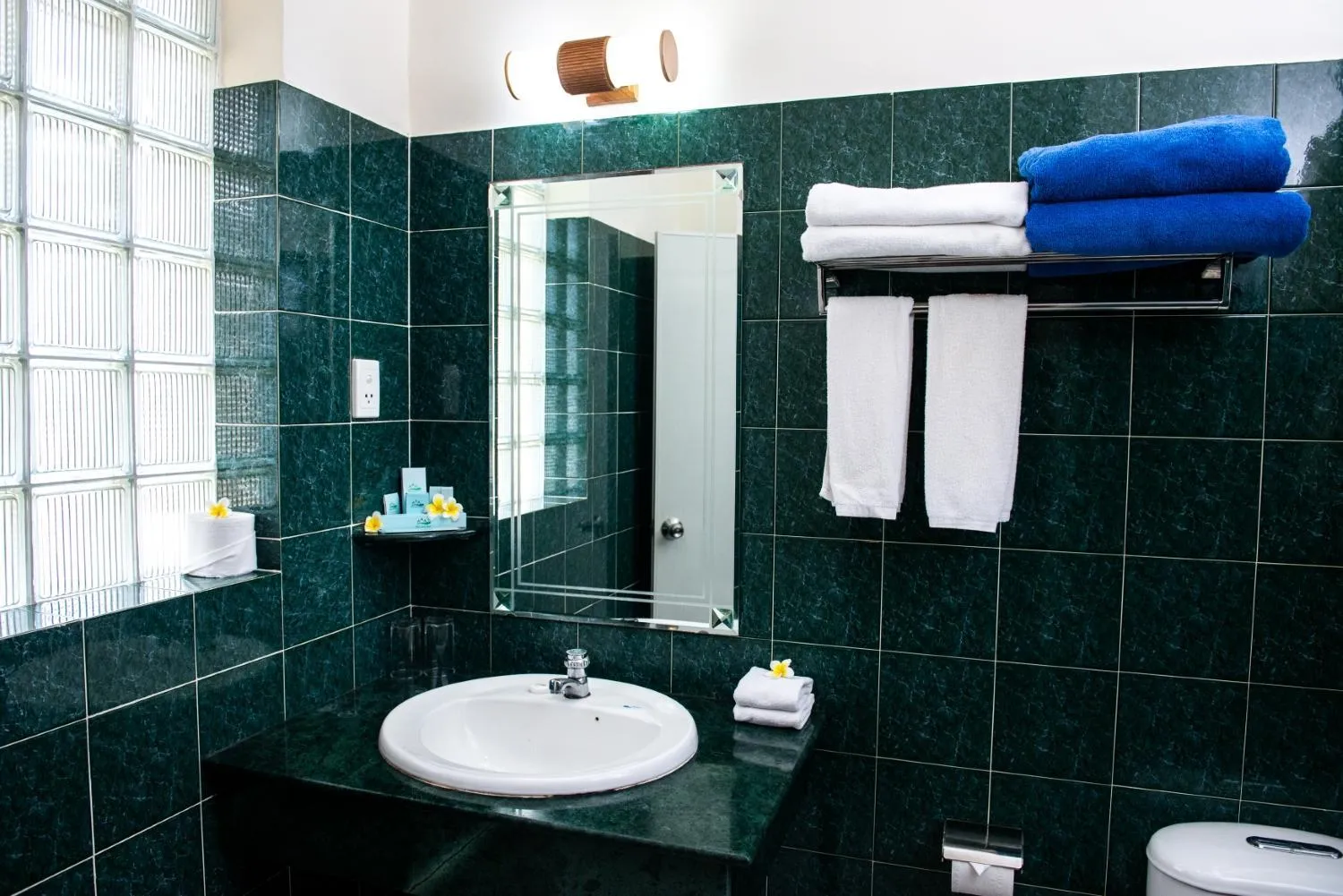 Bathroom in White Sand Resort Mui Ne