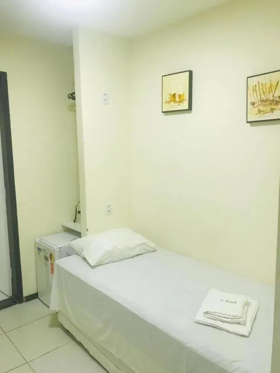 Bed in Alfinin Hotel de Praia