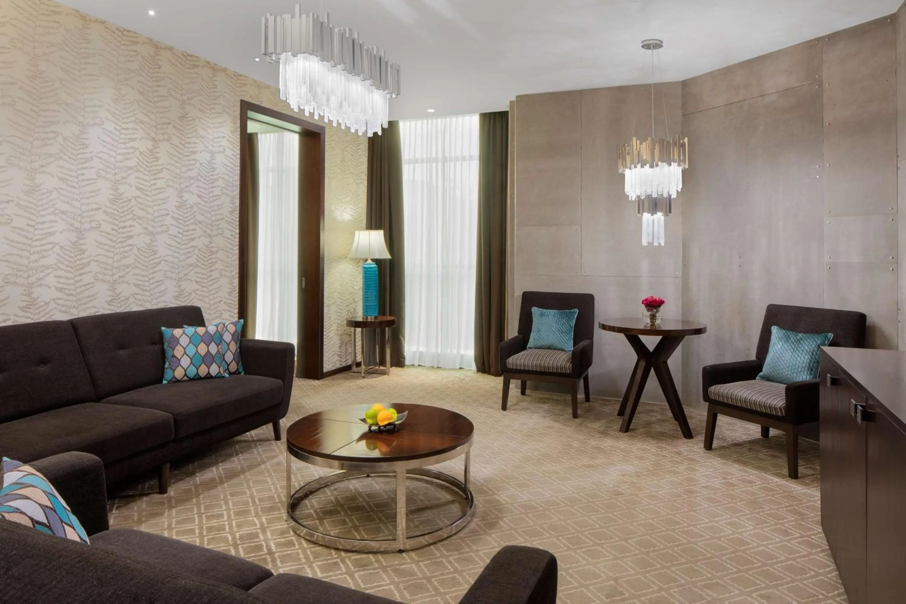 Photo of the whole room in Radisson Blu Atria Bengaluru