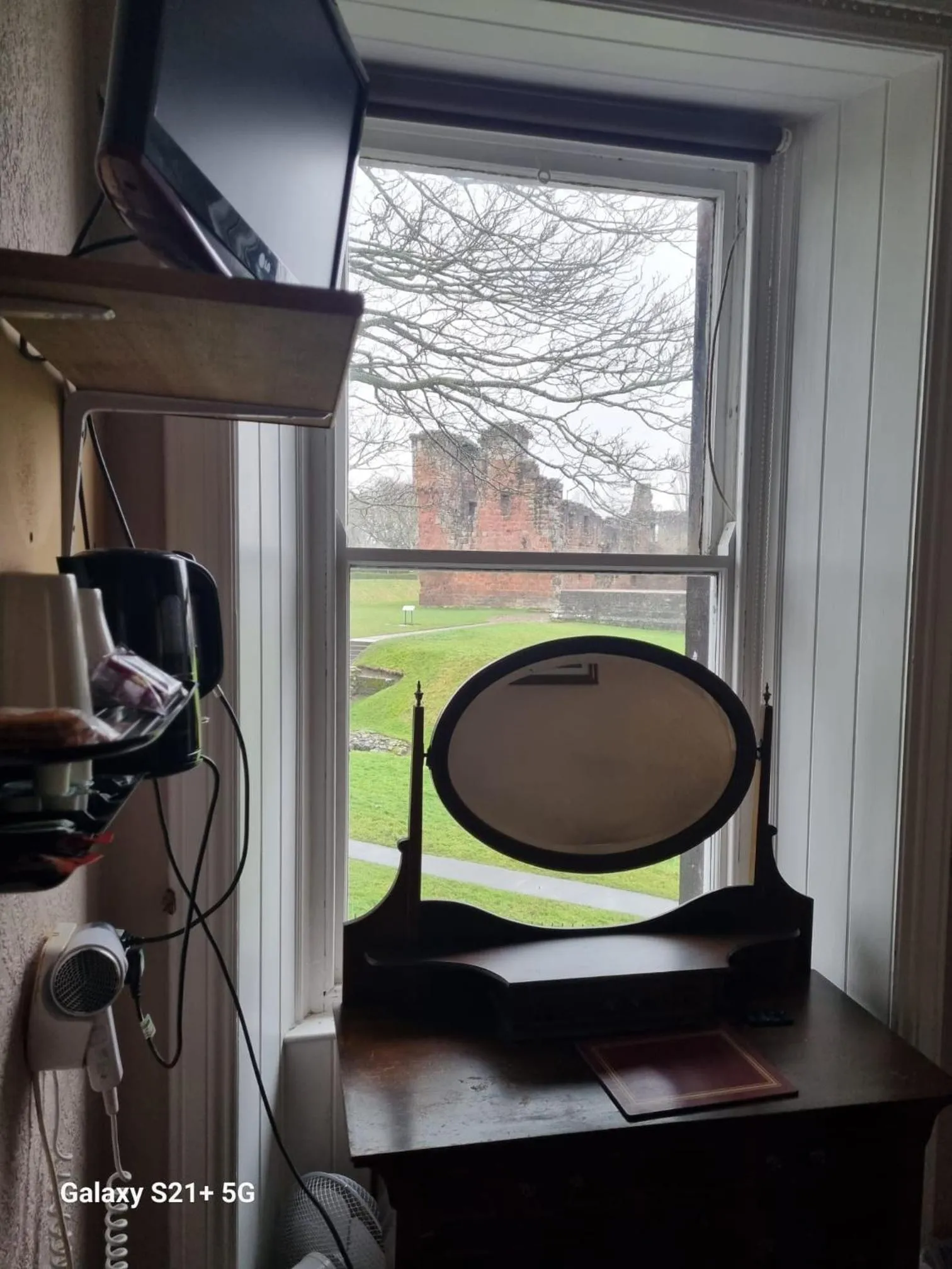 Bedroom in OYO The Station Hotel Penrith