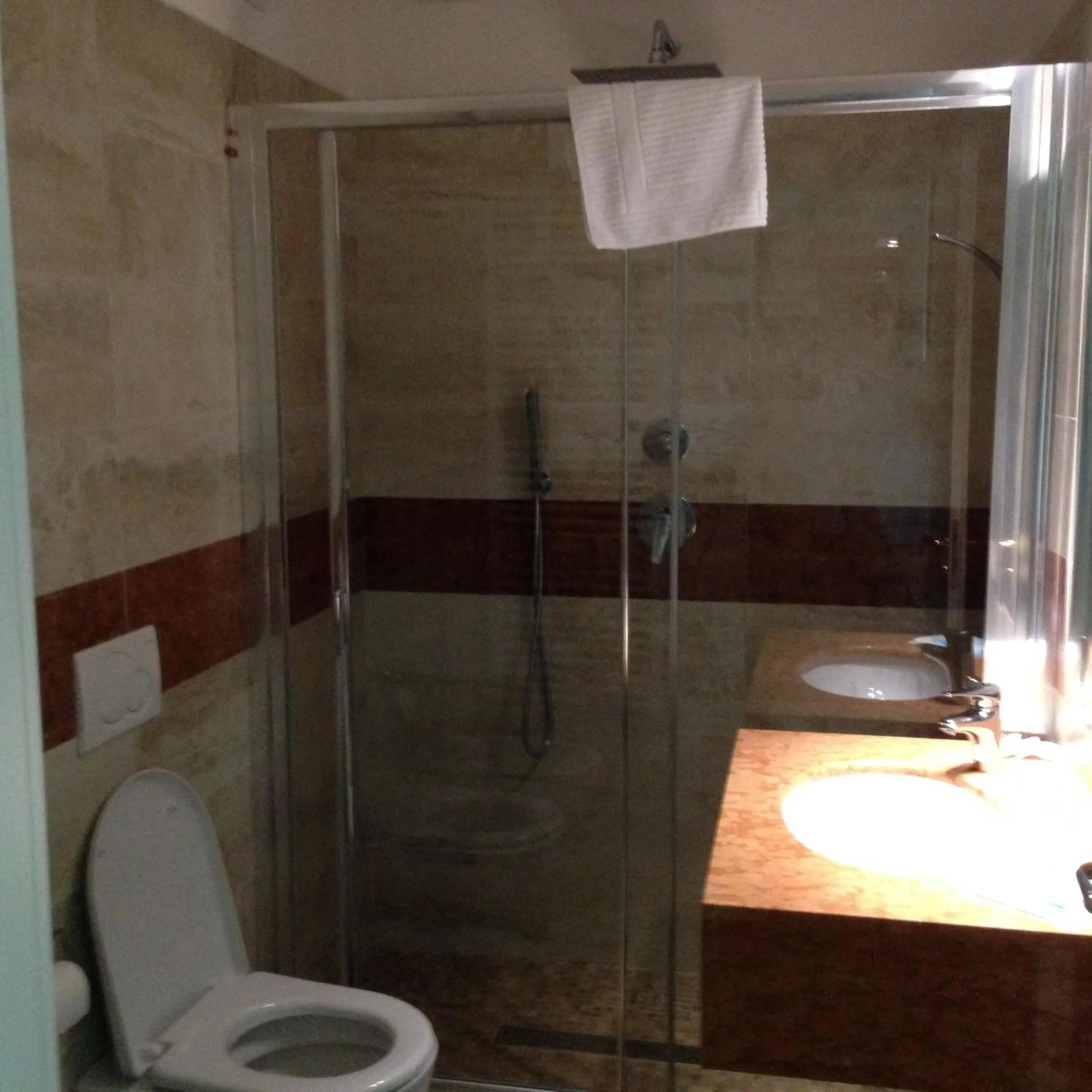 Shower in Residenza Grand Hotel Riccione