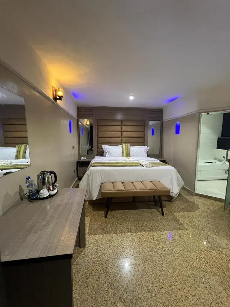 Deluxe Double Room in Ikeja Airport View Deluxe Double Room in Ikeja Airport View