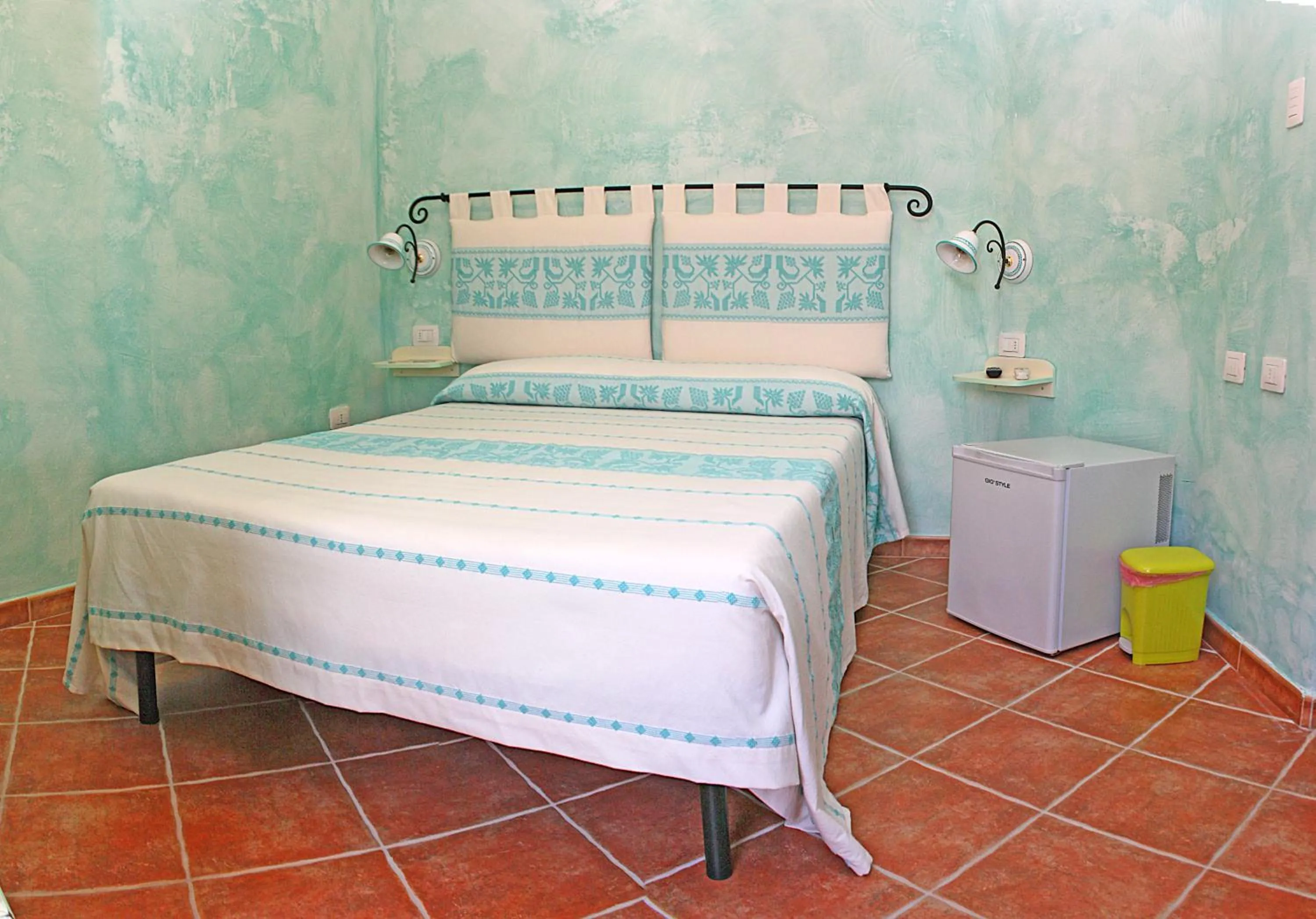 I Mari Di Gallura Suites and Rooms