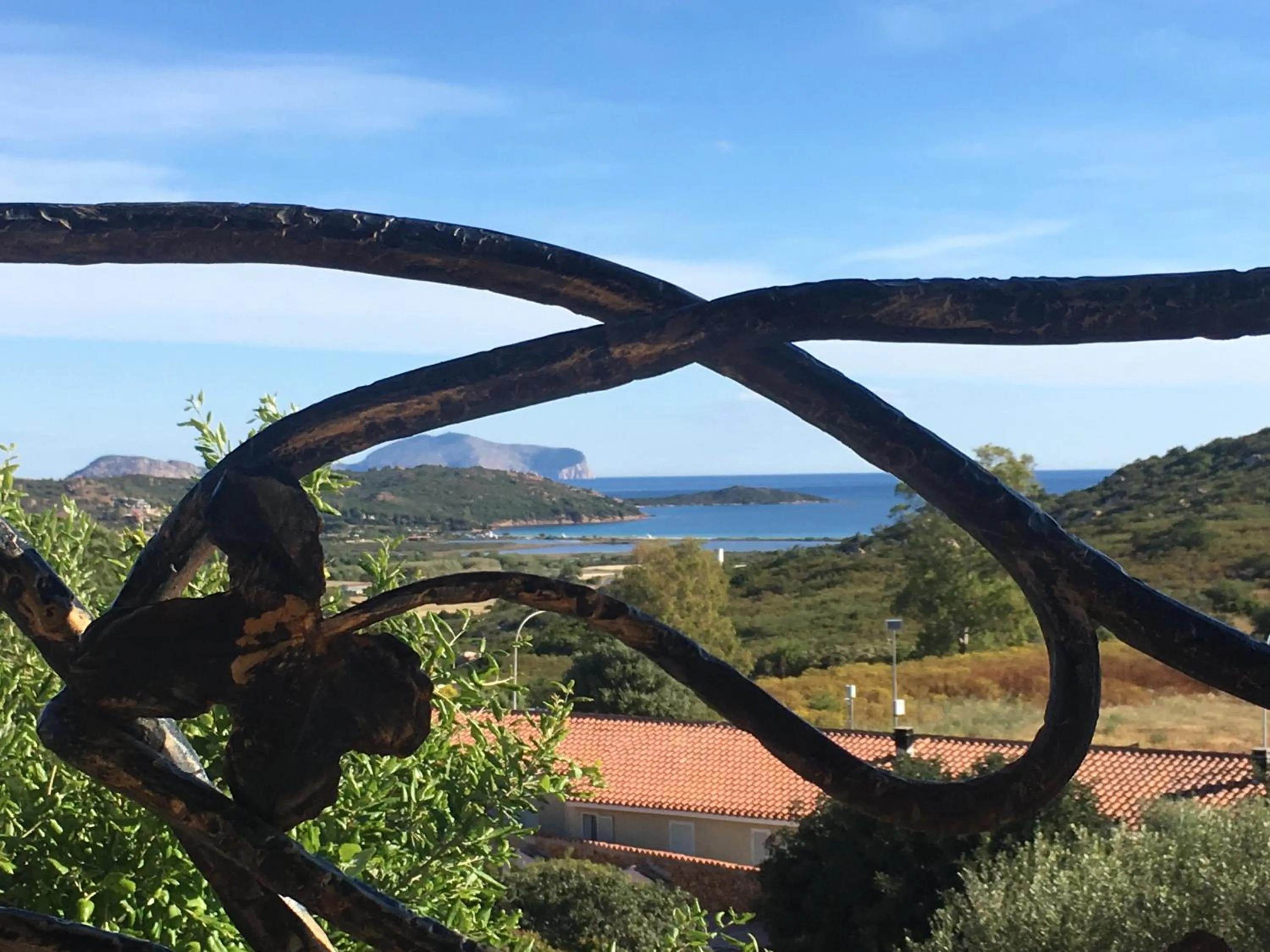 I Mari Di Gallura Suites and Rooms