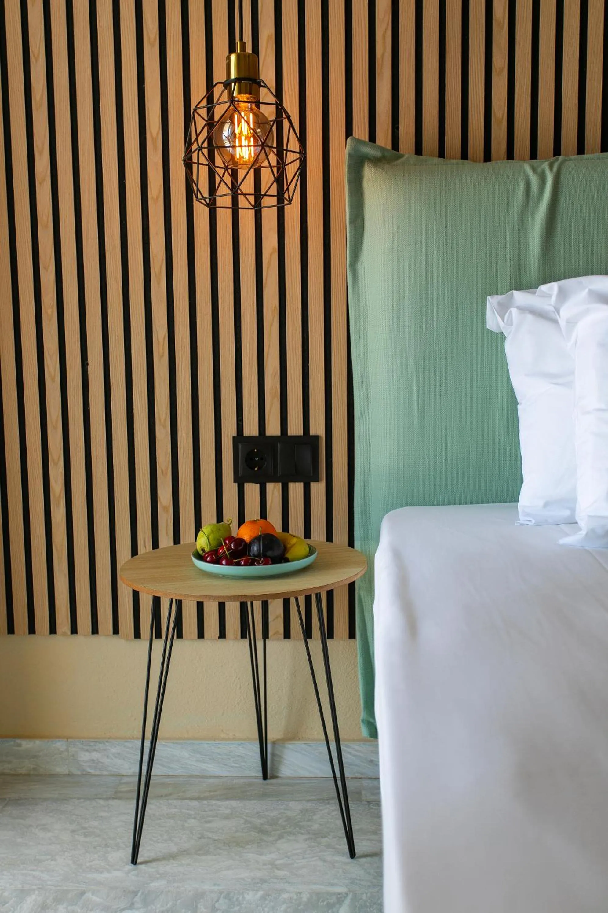 Bed in Hotel Agios Thomas