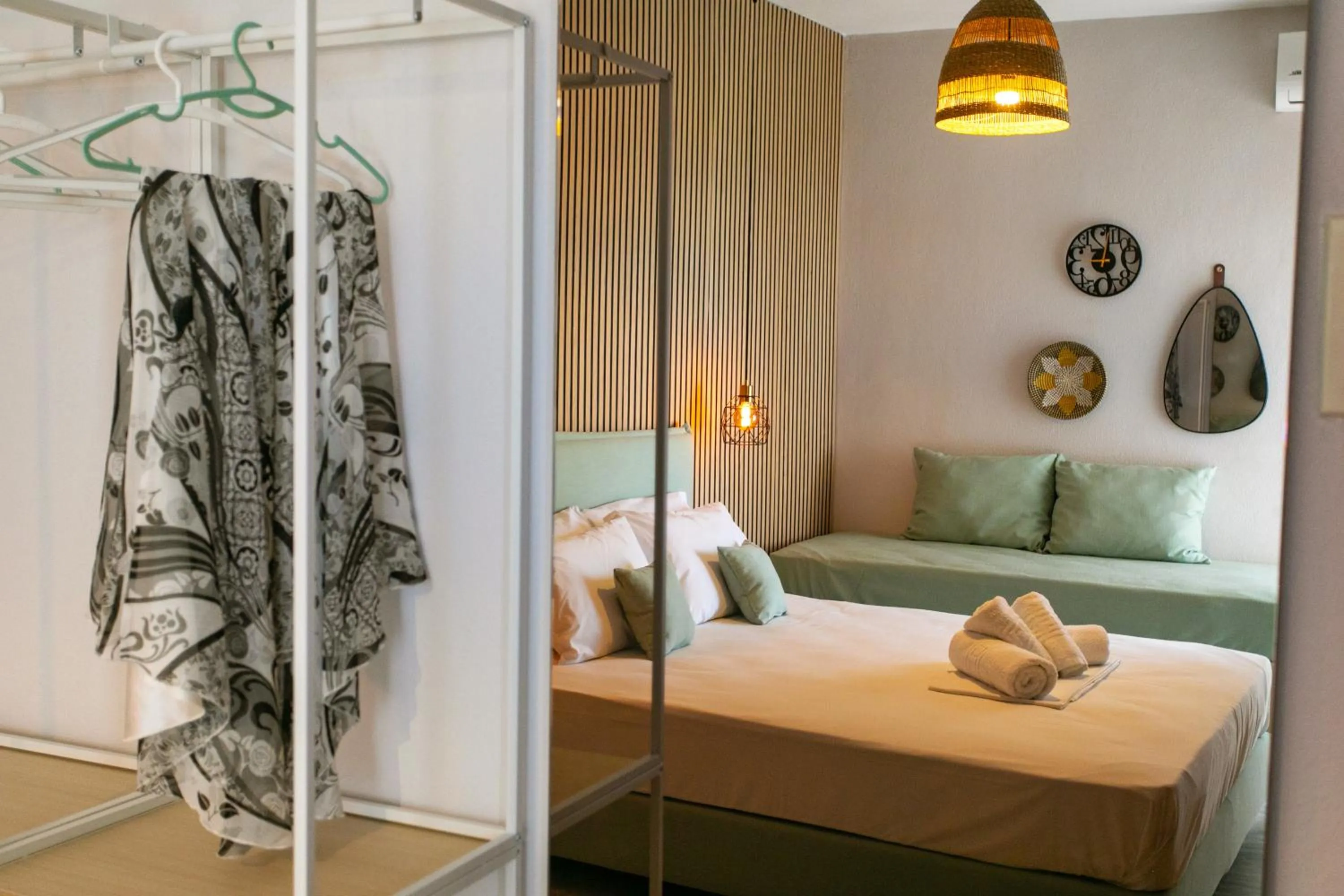 Bed in Hotel Agios Thomas