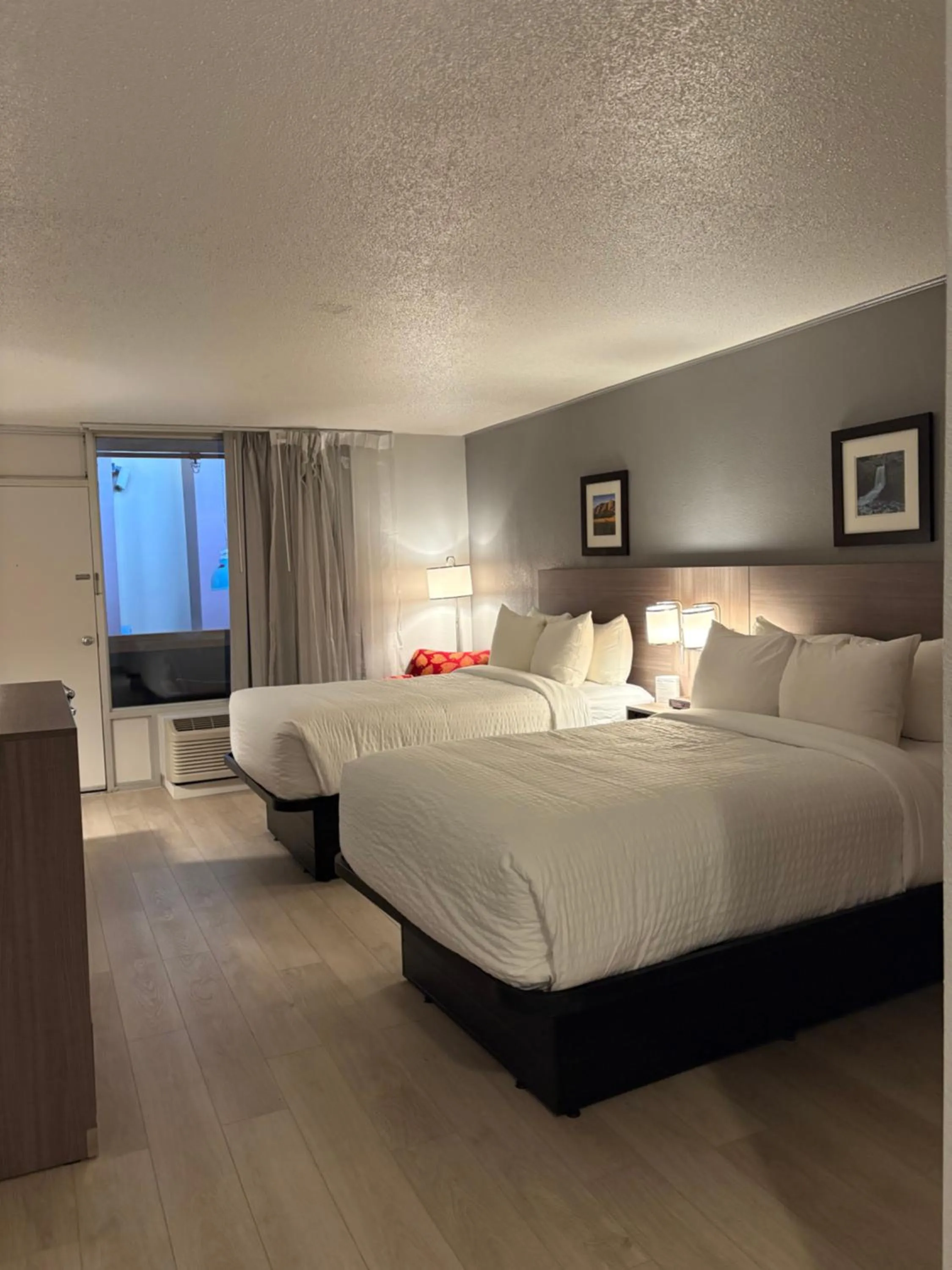 Bedroom, Bed in Clarion Inn & Suites and Convention Center