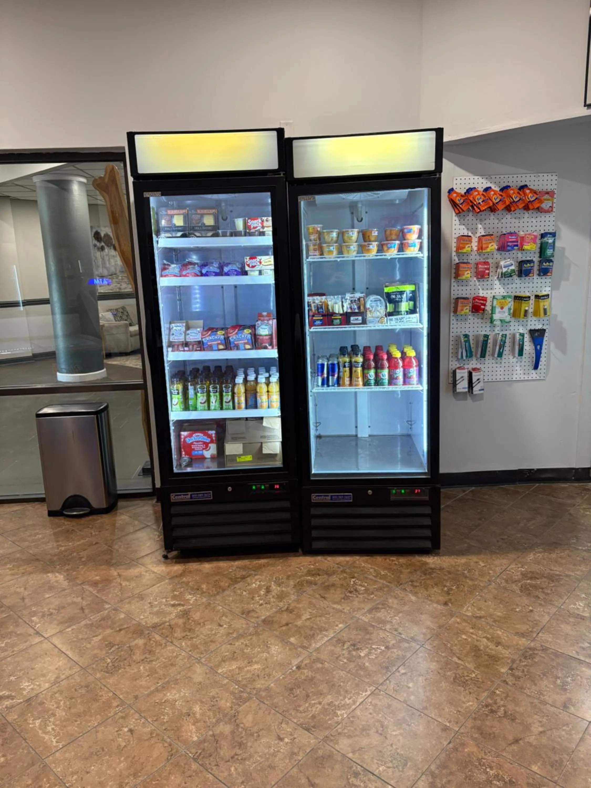 On-site shops in Clarion Inn & Suites and Convention Center