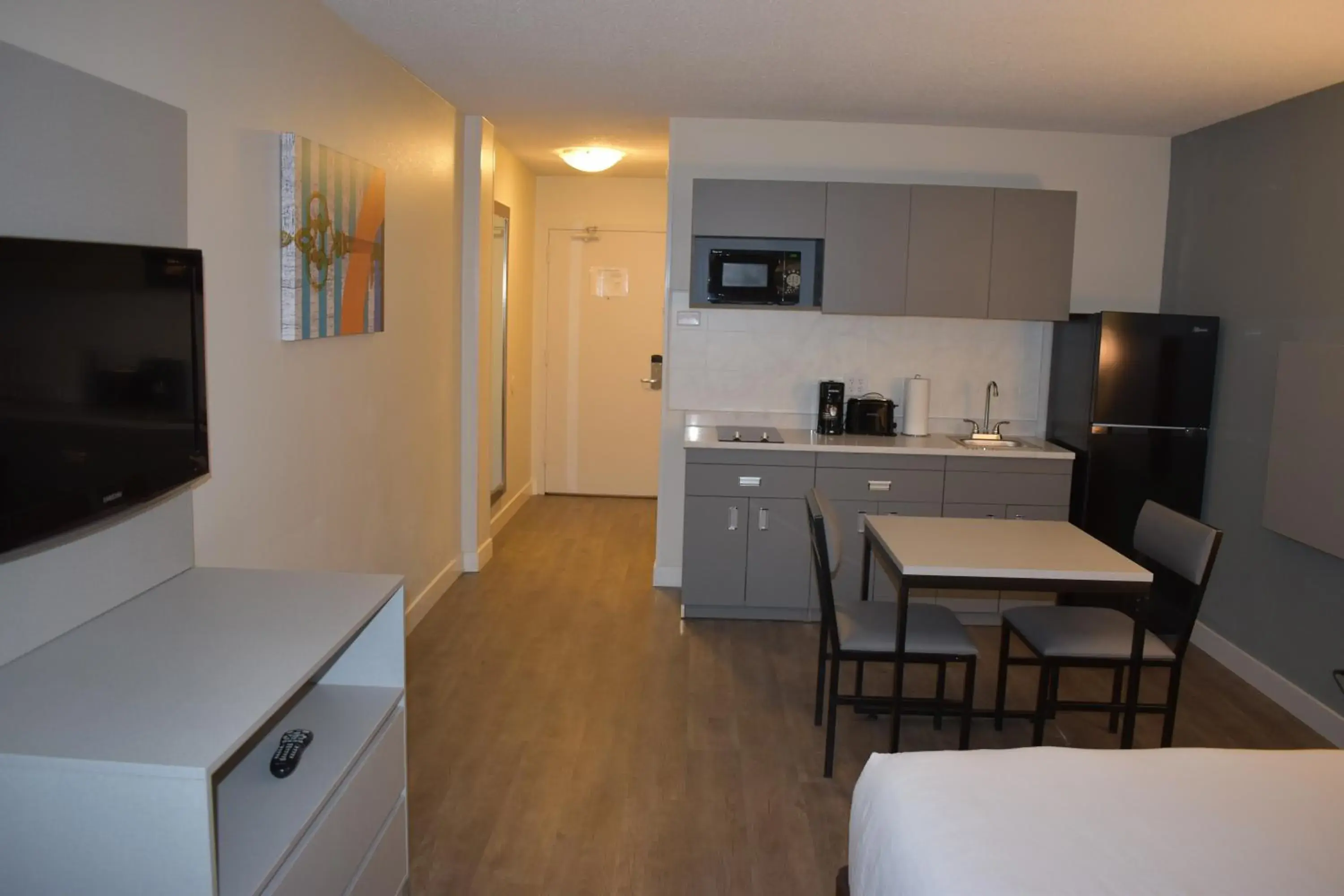 Double Efficiency Suite - Non-Smoking in MainStay Suites MSP Airport - Mall of America Double Efficiency Suite - Non-Smoking in MainStay Suites MSP Airport - Mall of America