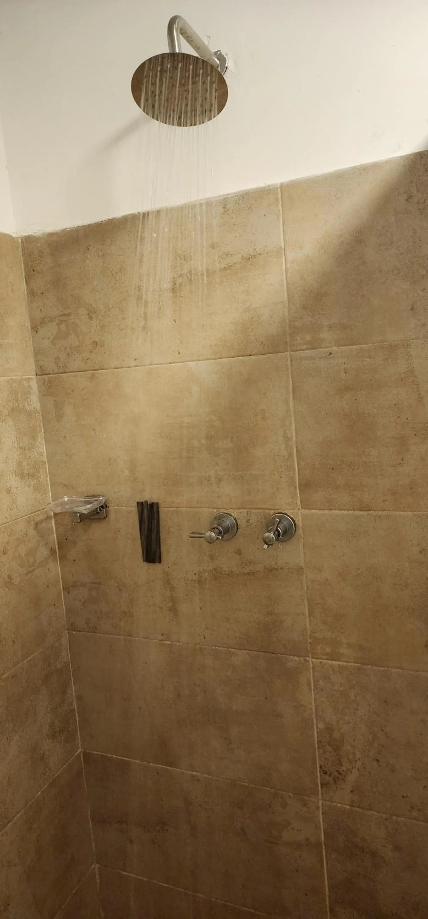 Shower in Edificio Regata INN