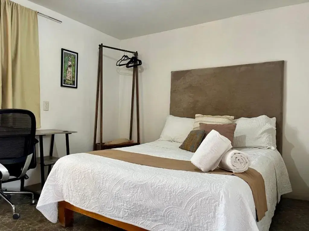 Queen Room in Casa Miranda Morelos Queen Room in Casa Miranda Morelos