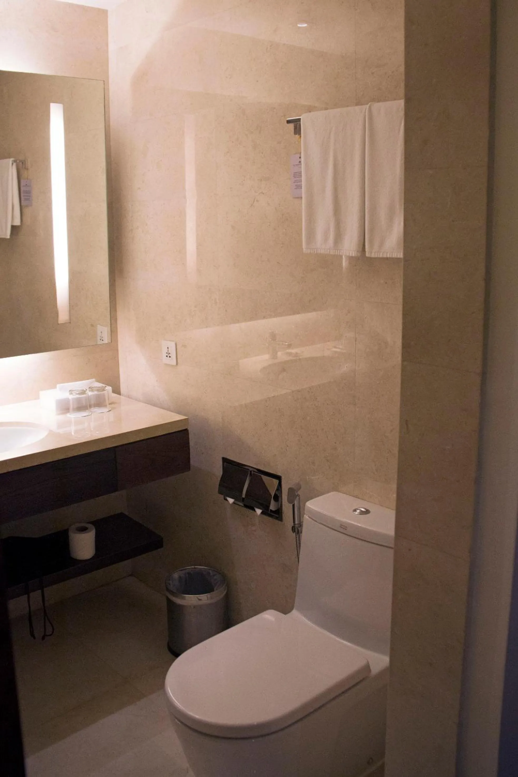 Bathroom in City Garden Grand Hotel