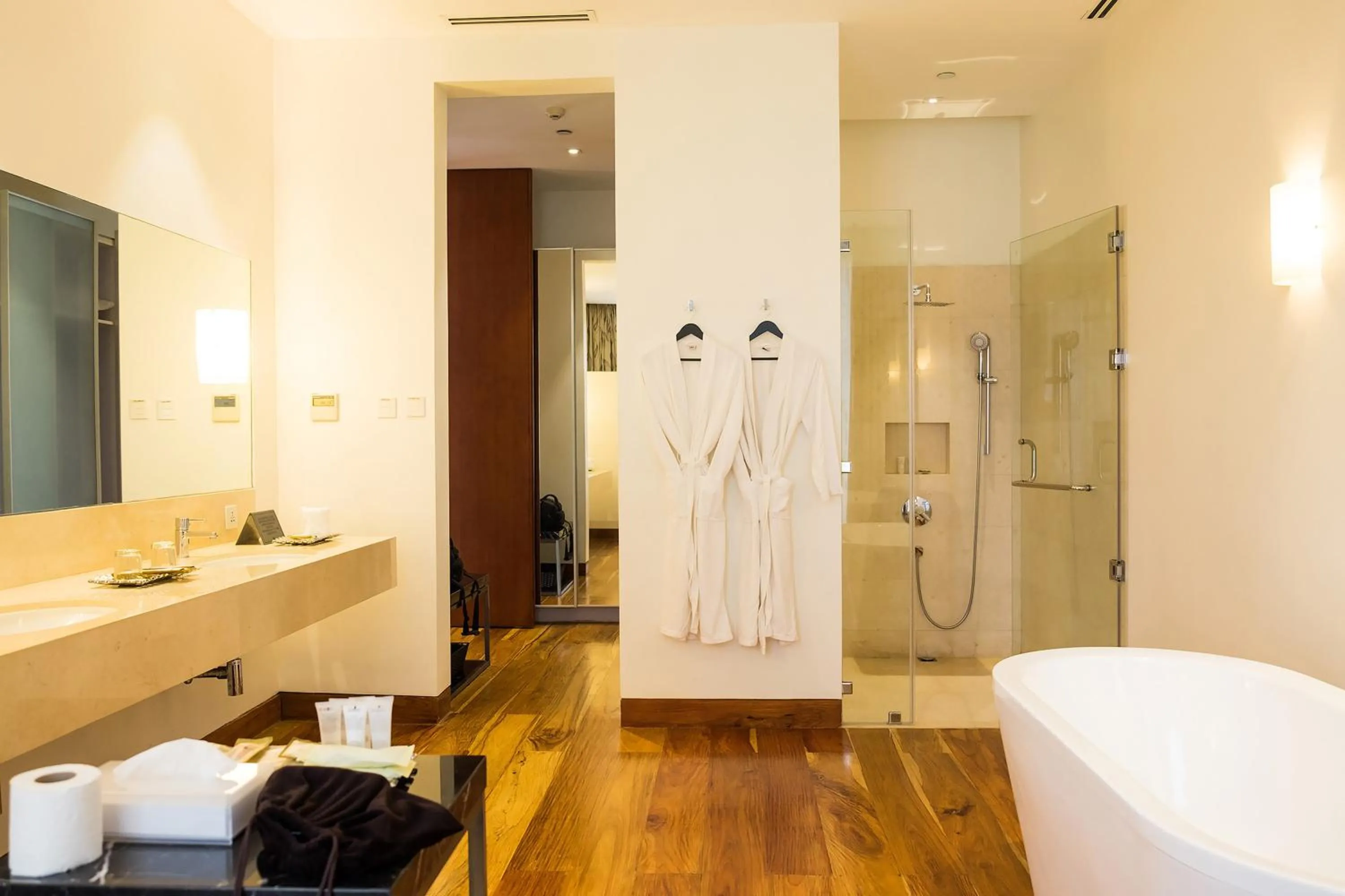 Bathroom in City Garden Grand Hotel