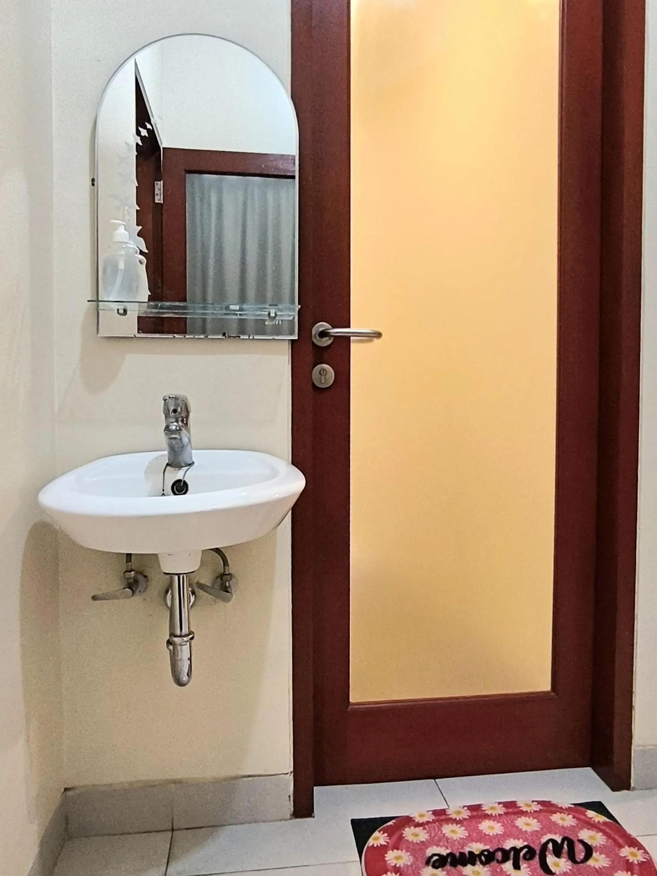 Toilet in Alam Canggu Kuta by ABM