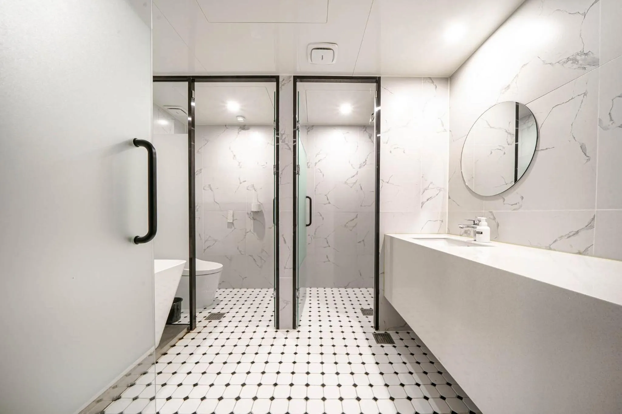 Brown Dot Hotel Hadan