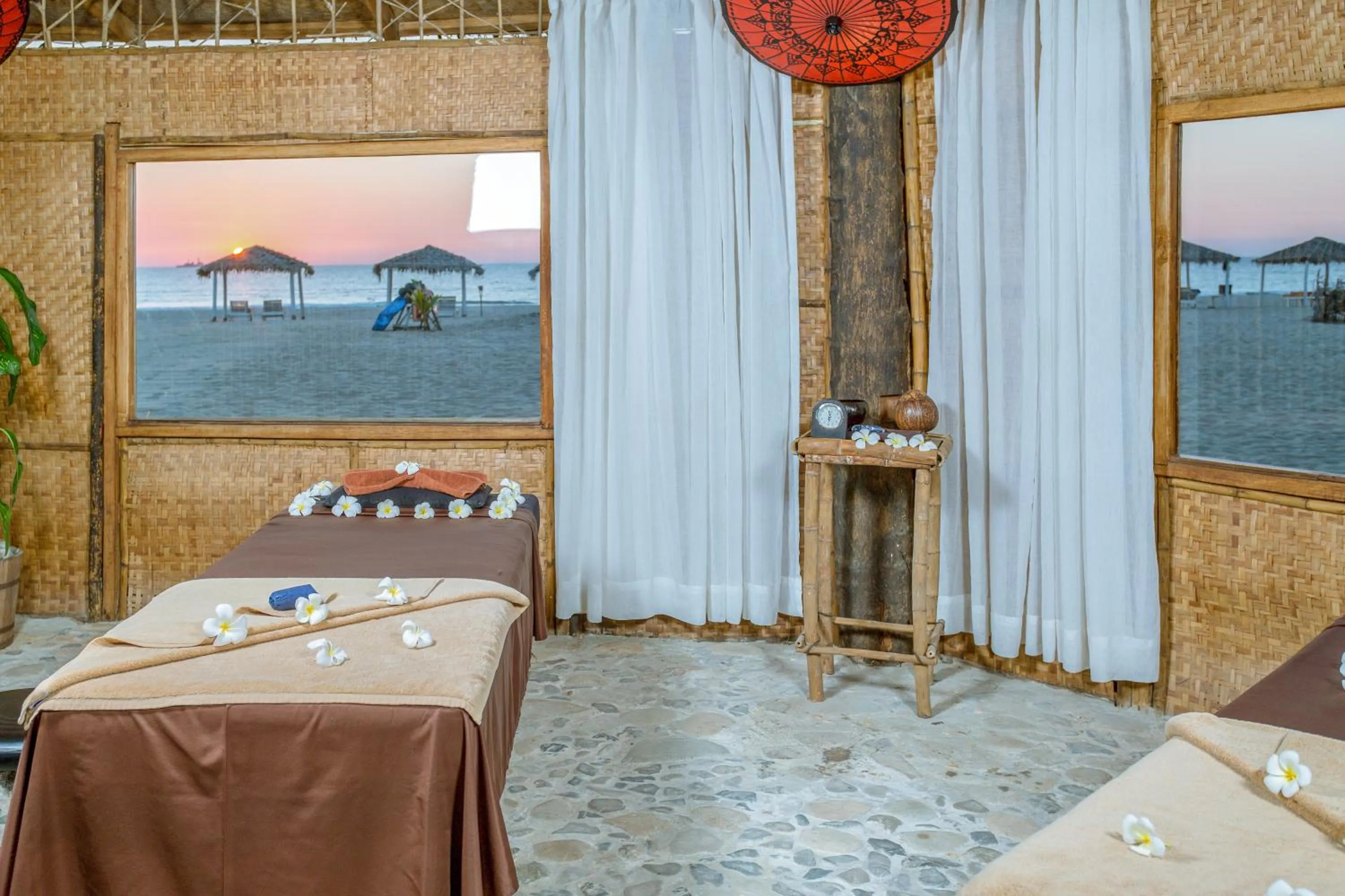 Spa and wellness centre/facilities, Bed in Eskala Hotels and Resorts