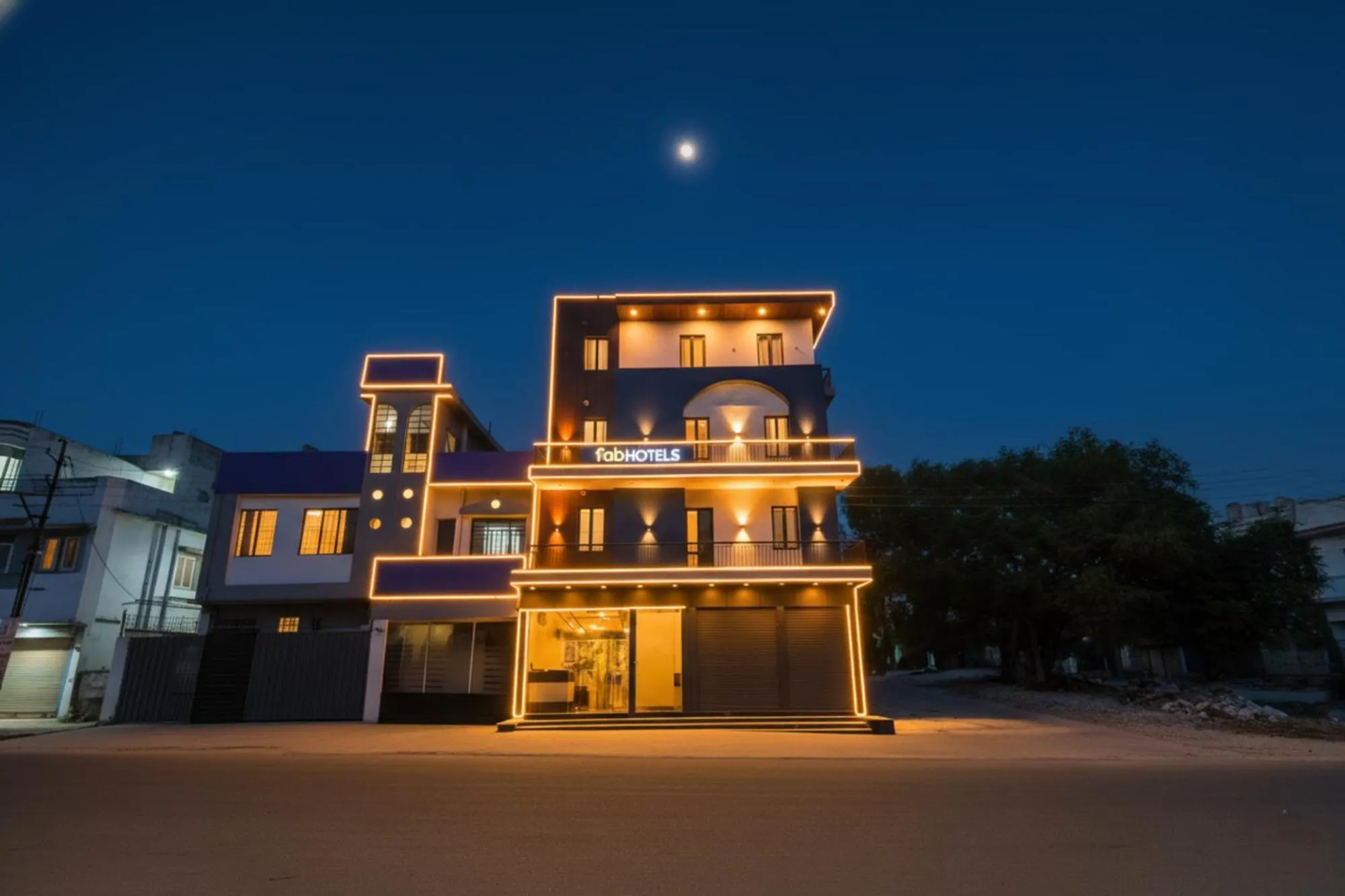 Property building in FabHotel Globe Inn