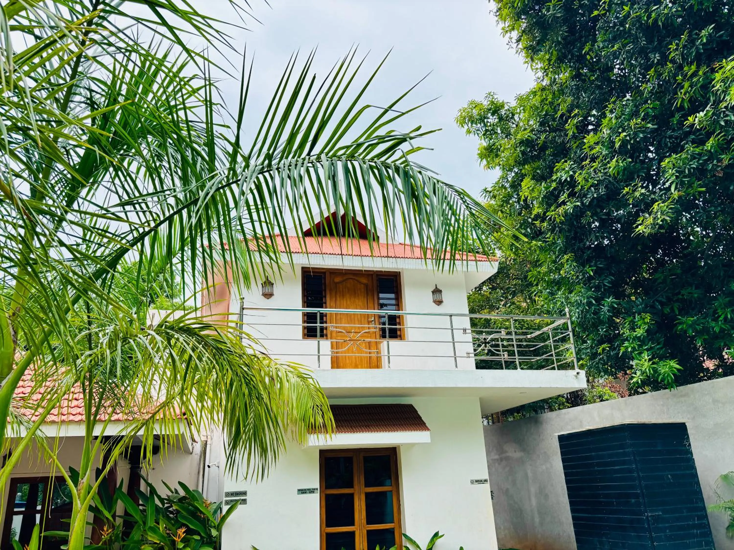 Property building in Courtyard Castle Heritage Resort