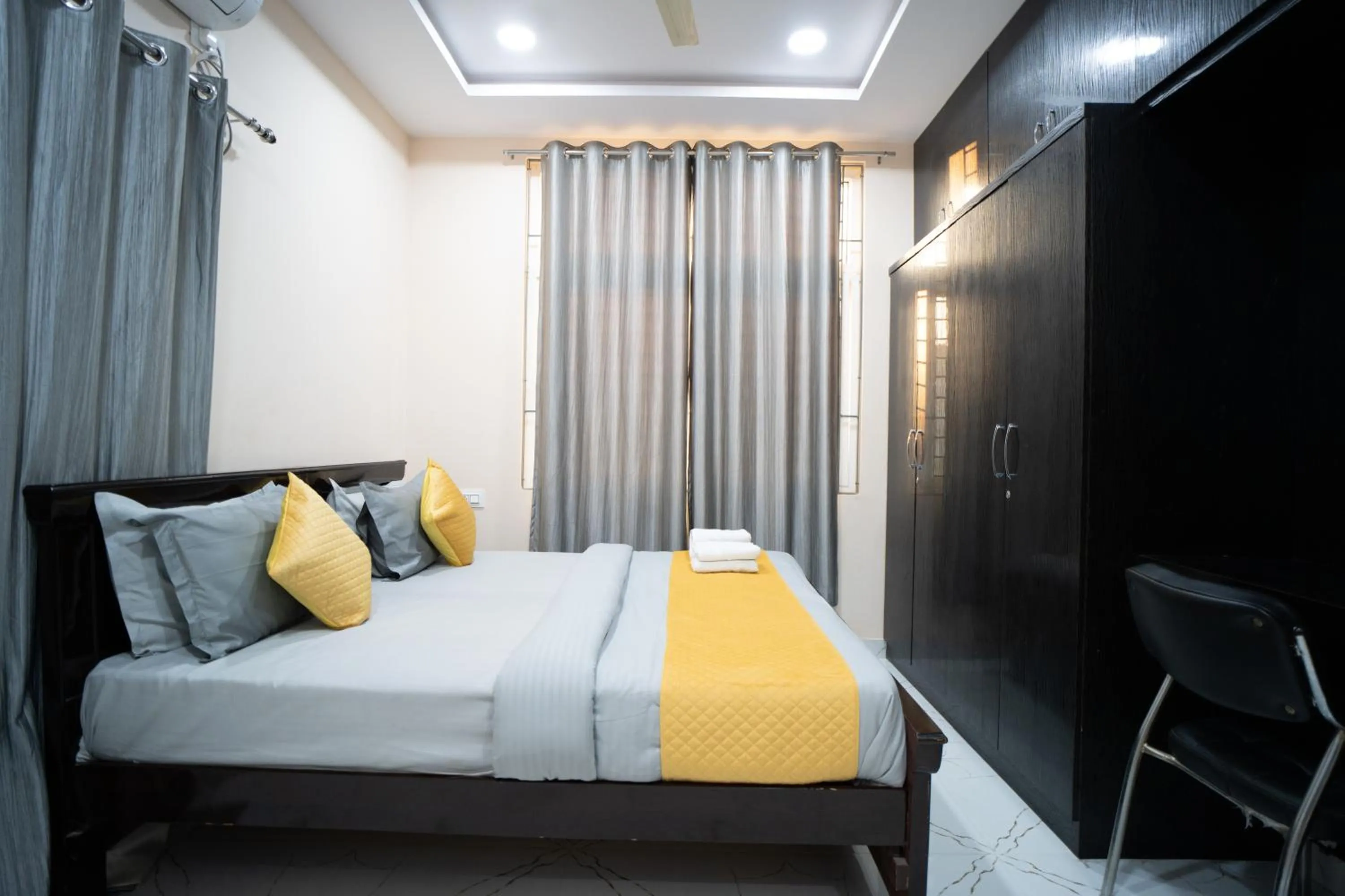 Bed in Yellow Bells Gachibowli