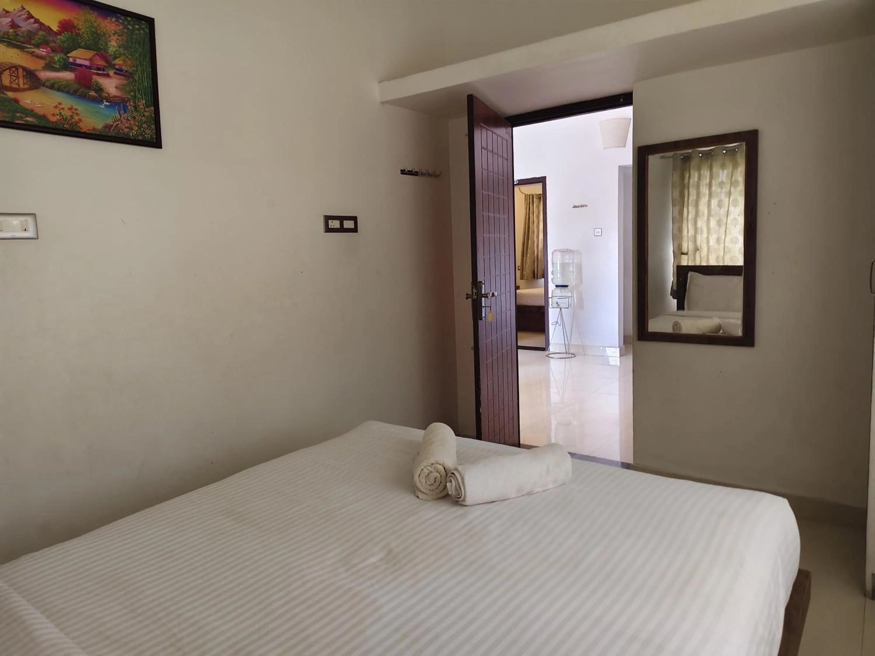 Bed in Le Poshe Luxury - TIE