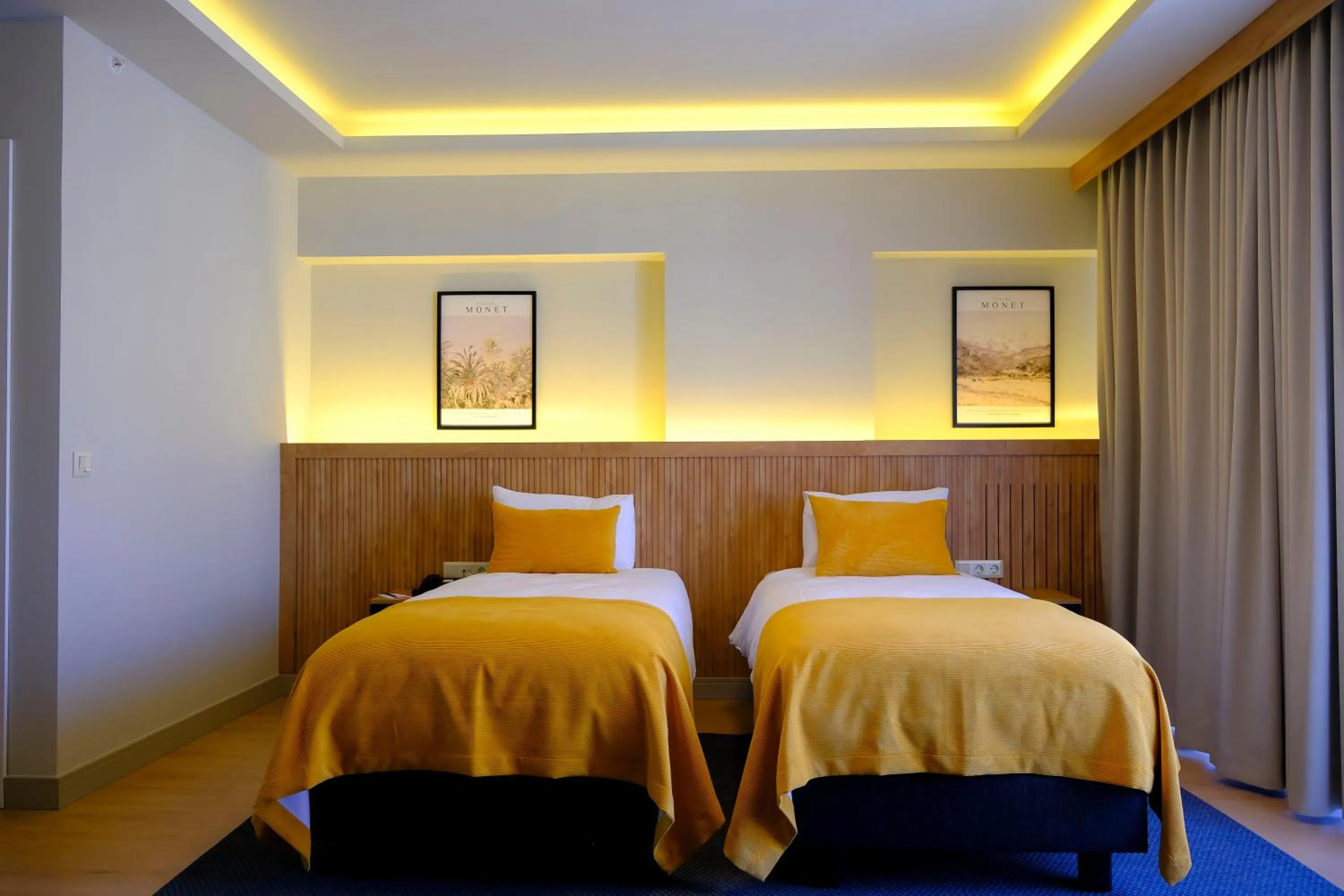 Bed in Dugi Hotel