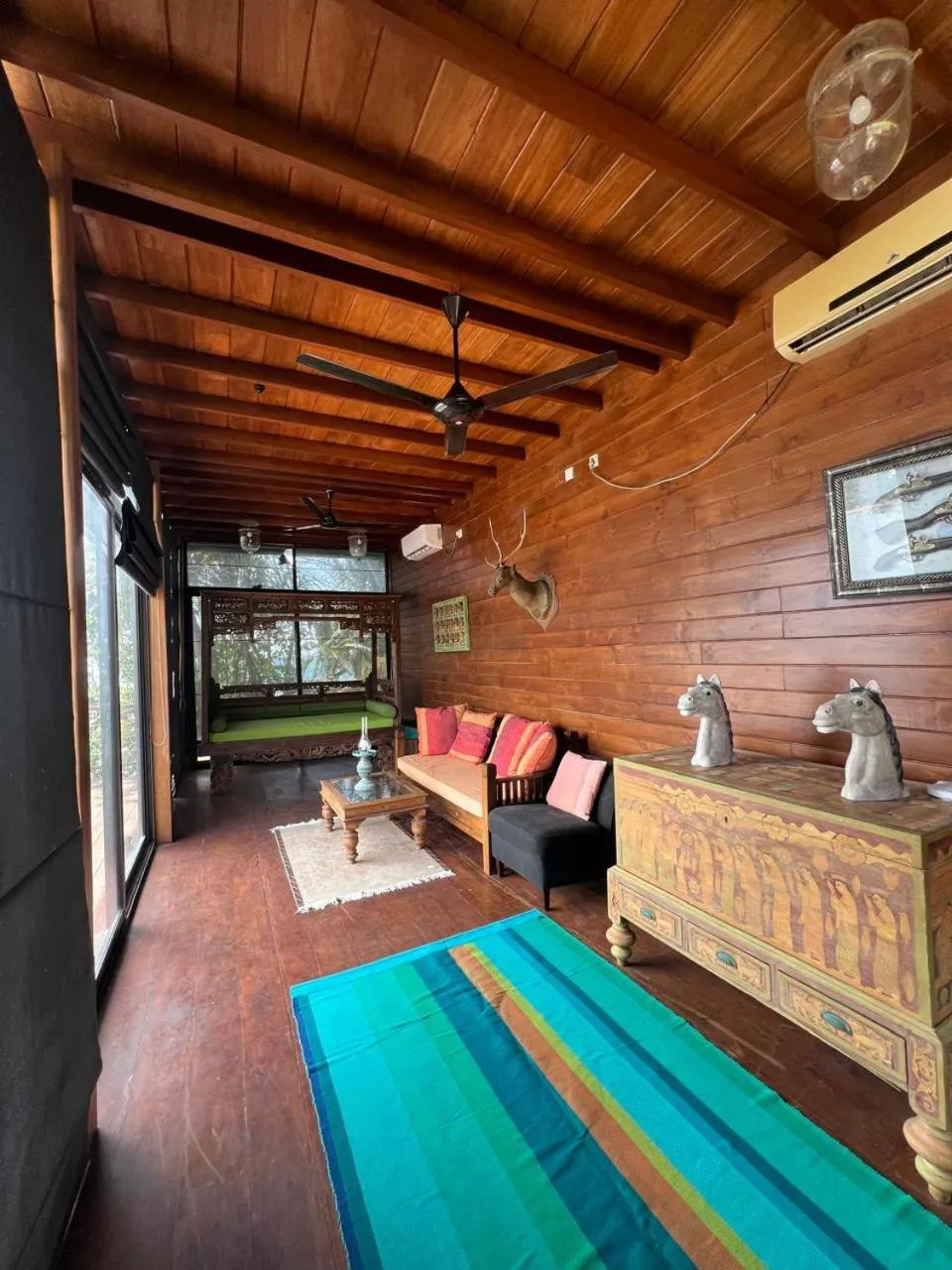 Living room in Kottan On Sea, Hiriketiya by The Serendipity collection