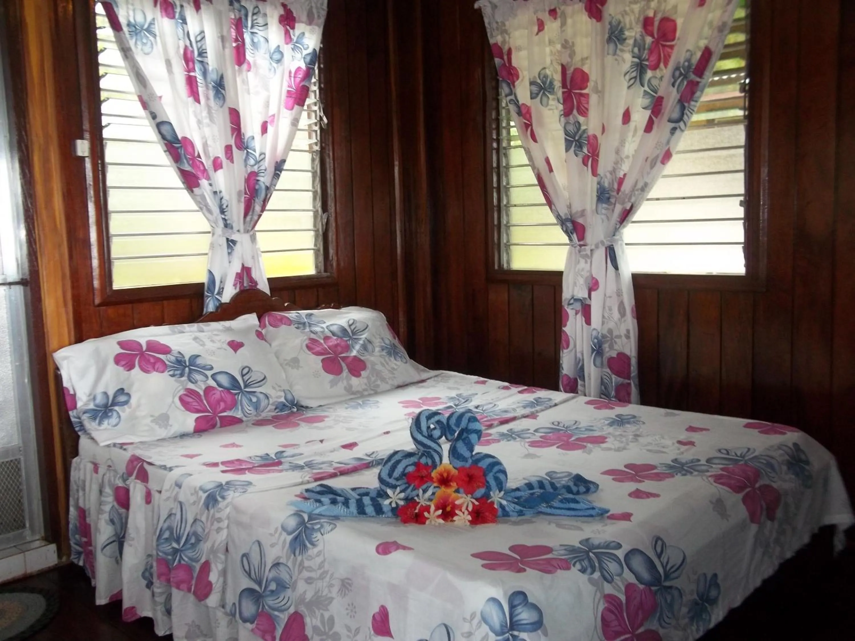 Bed in Ausan Beach Front Cottages