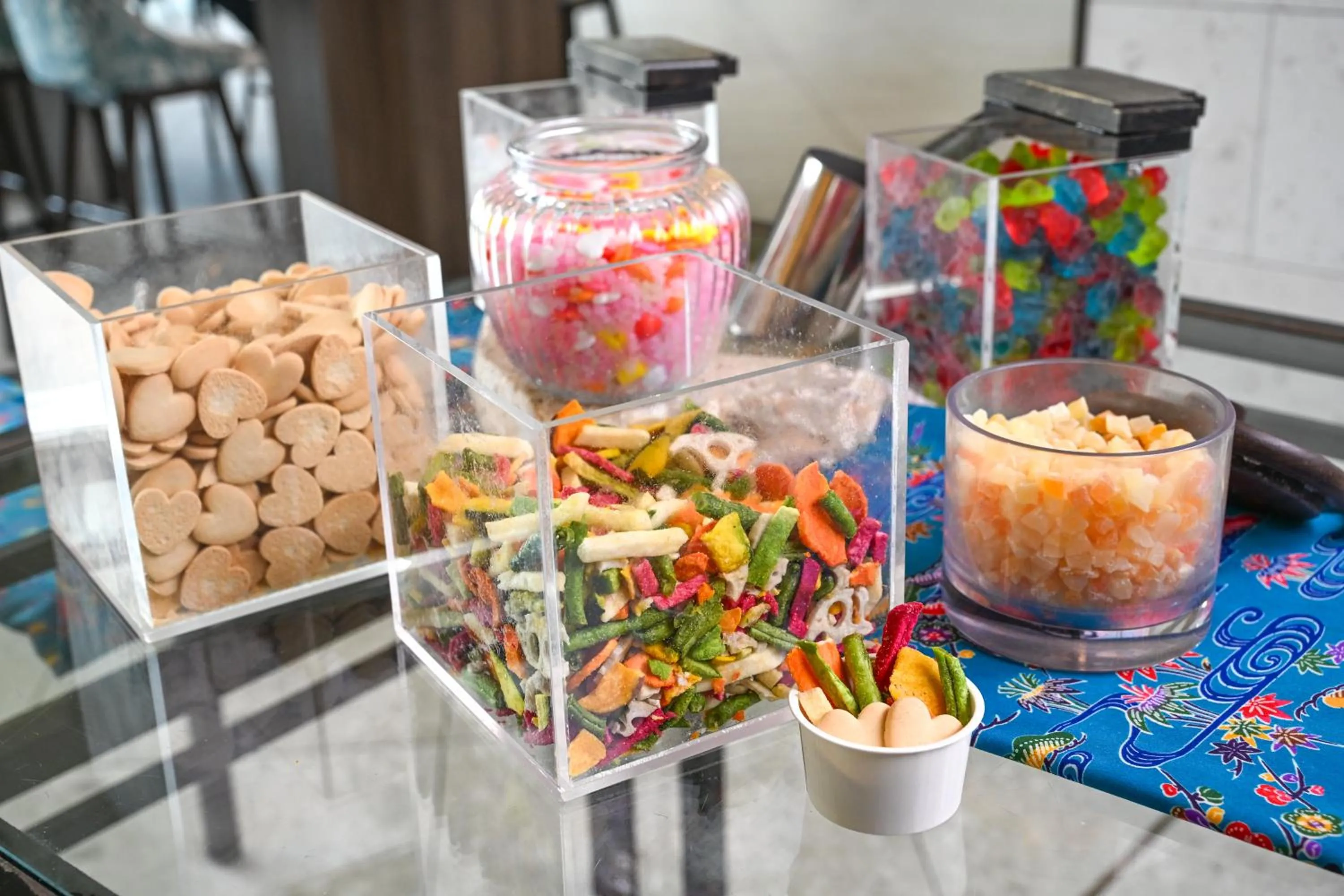 Lounge or bar in Grand Mercure Okinawa Cape Zanpa Resort