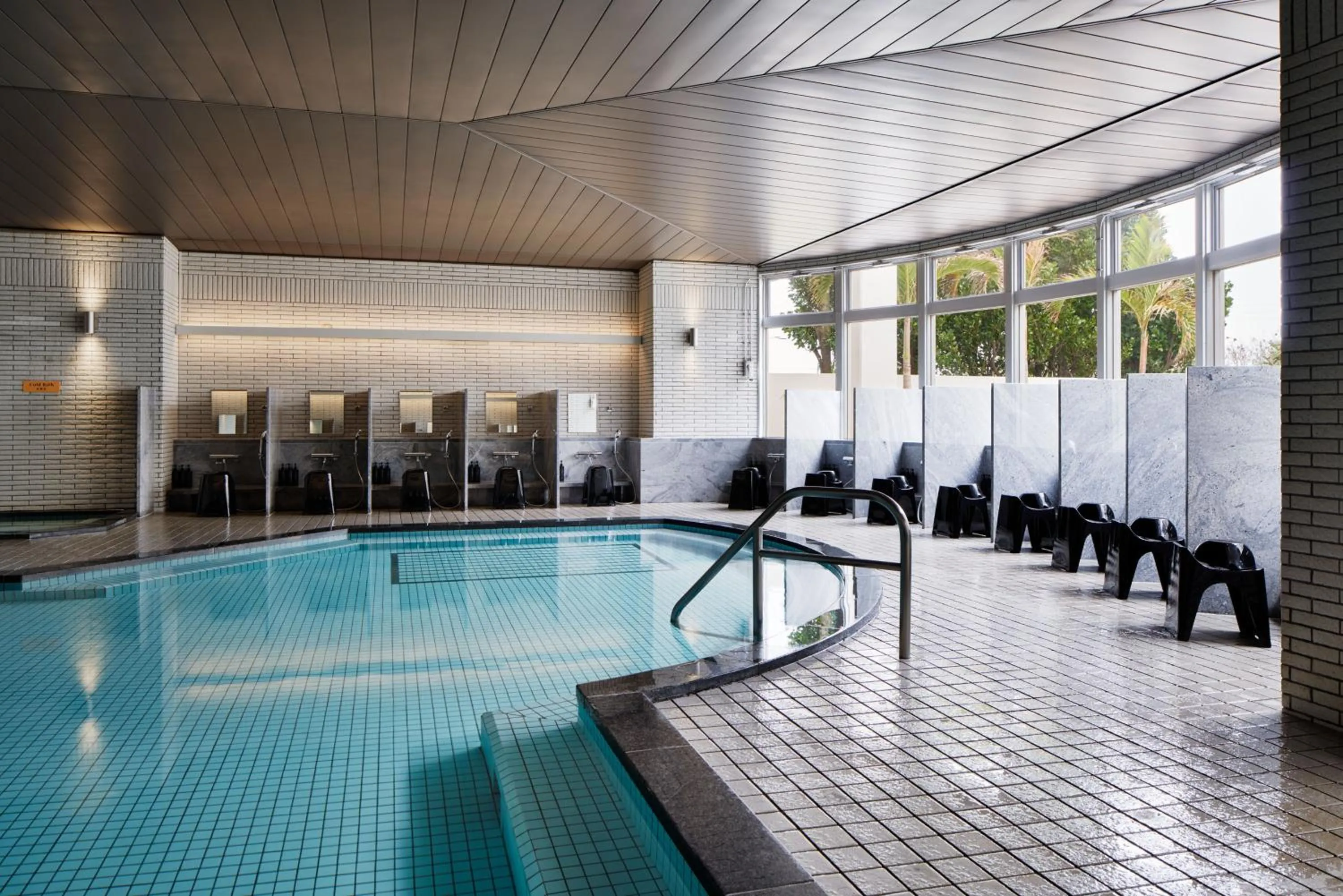 Public Bath, Swimming Pool in Okinawa Zanpamisaki Royal Hotel