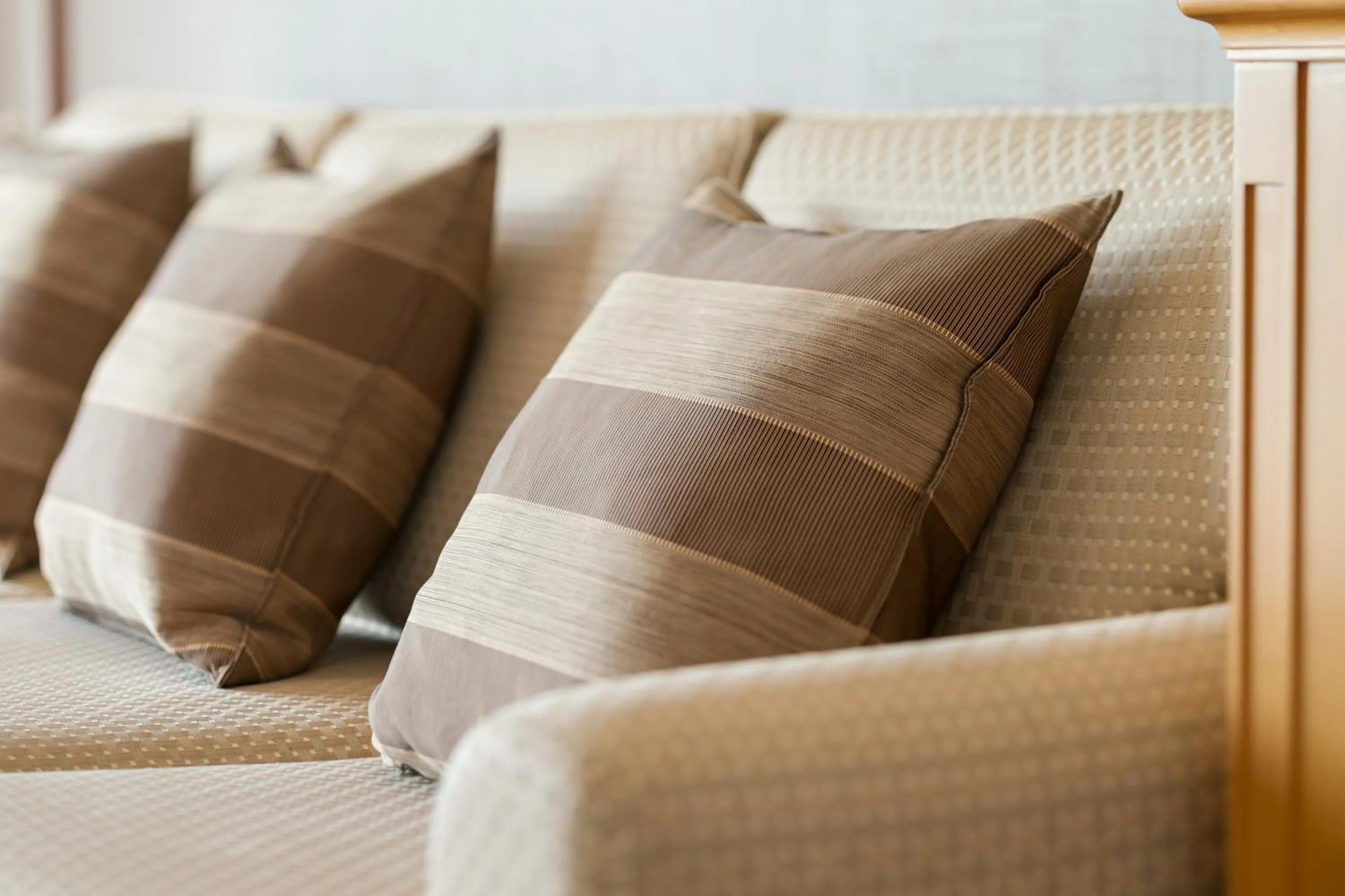 Photo of the whole room, Seating Area in Okinawa Zanpamisaki Royal Hotel
