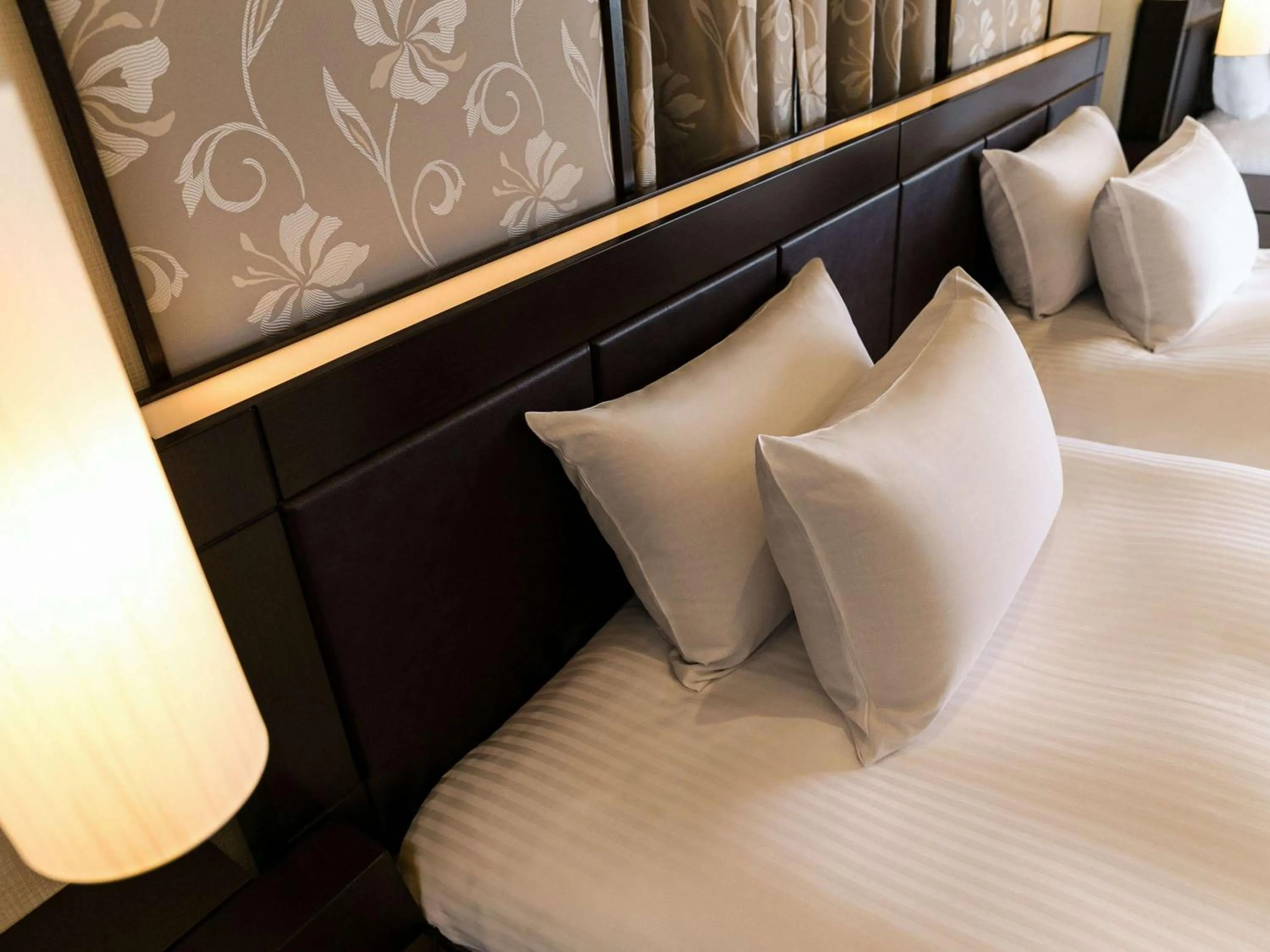 Bedroom, Bed in Okinawa Zanpamisaki Royal Hotel