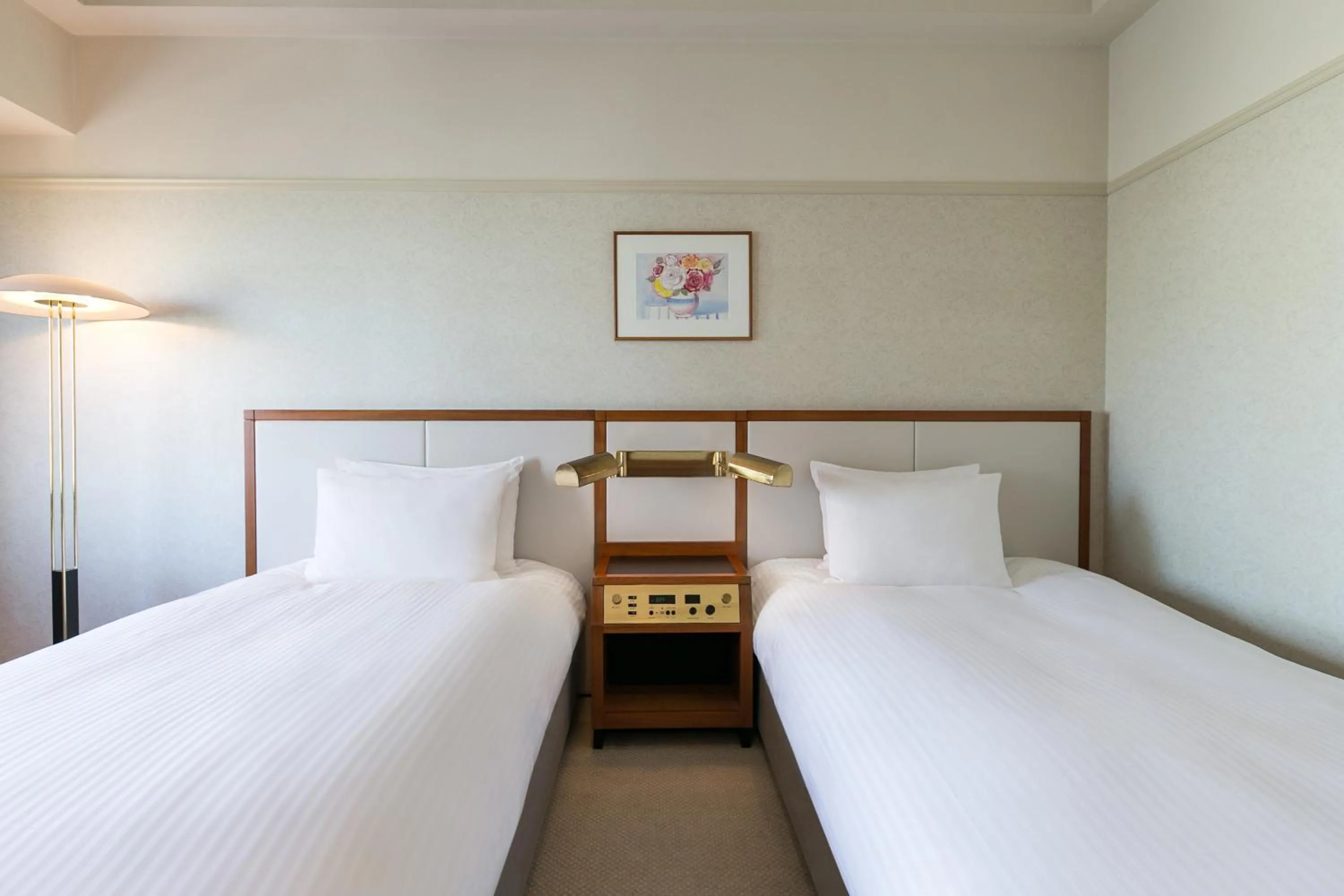 Bed in Grand Mercure Sapporo Odori Park