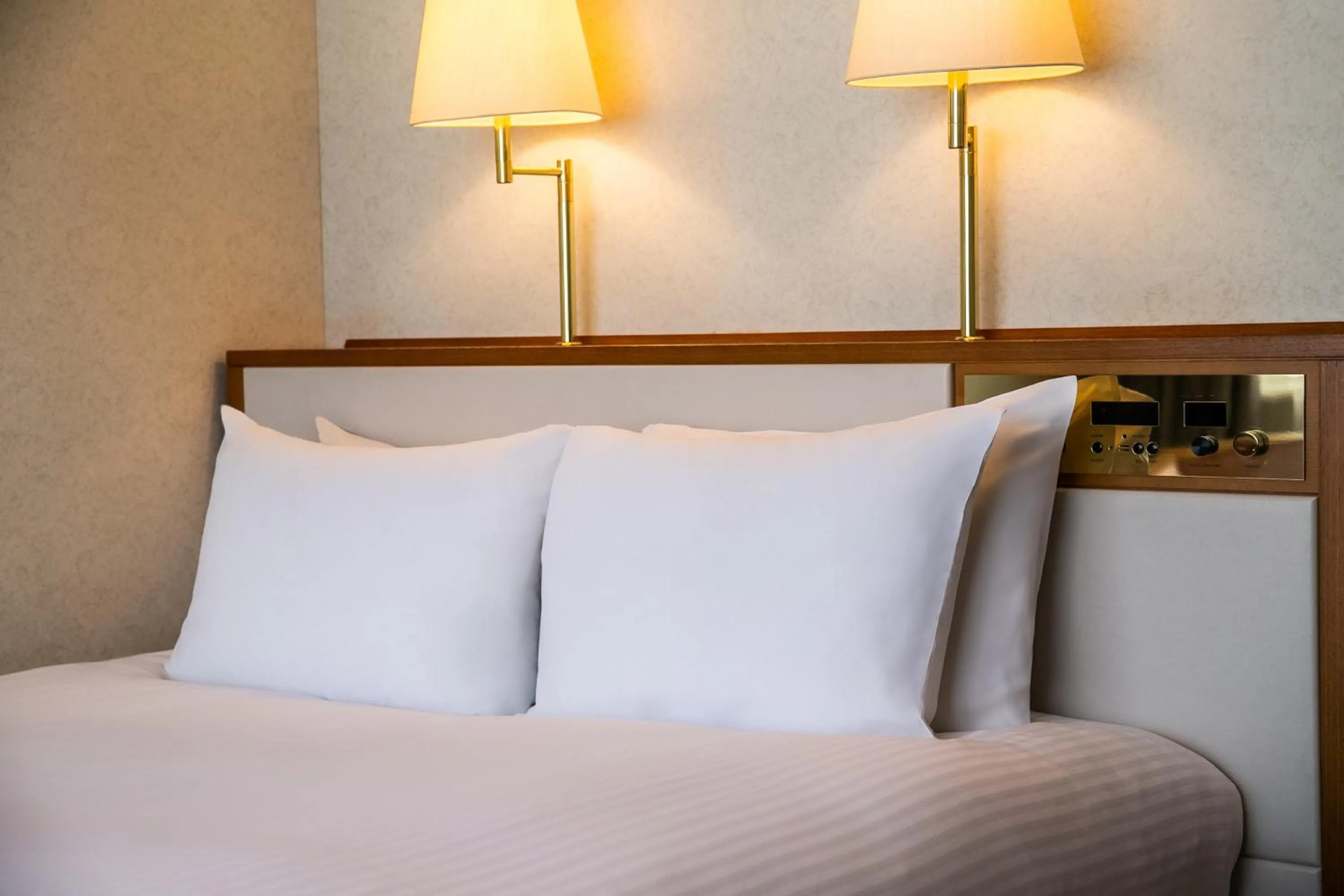 Bed in Grand Mercure Sapporo Odori Park