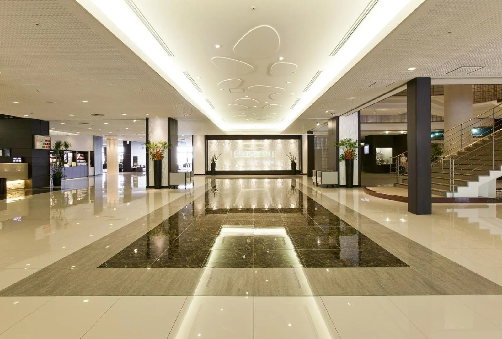 Lobby or reception in Grand Mercure Ise-shima Resort & Spa