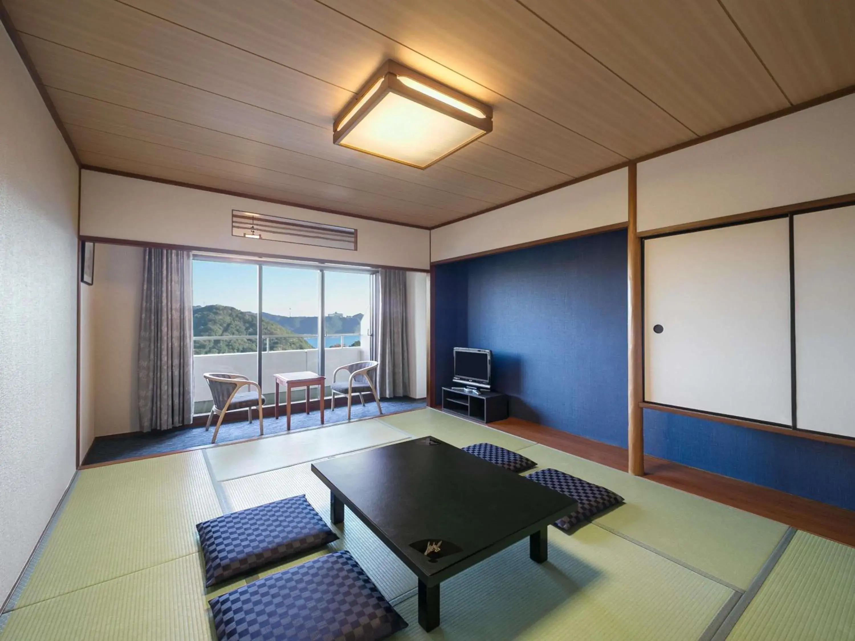Japanese Style Classic Room with Four Futon Beds and Mountain View in Grand Mercure Awaji Island Resort & Spa Japanese Style Classic Room with Four Futon Beds and Mountain View in Grand Mercure Awaji Island Resort & Spa