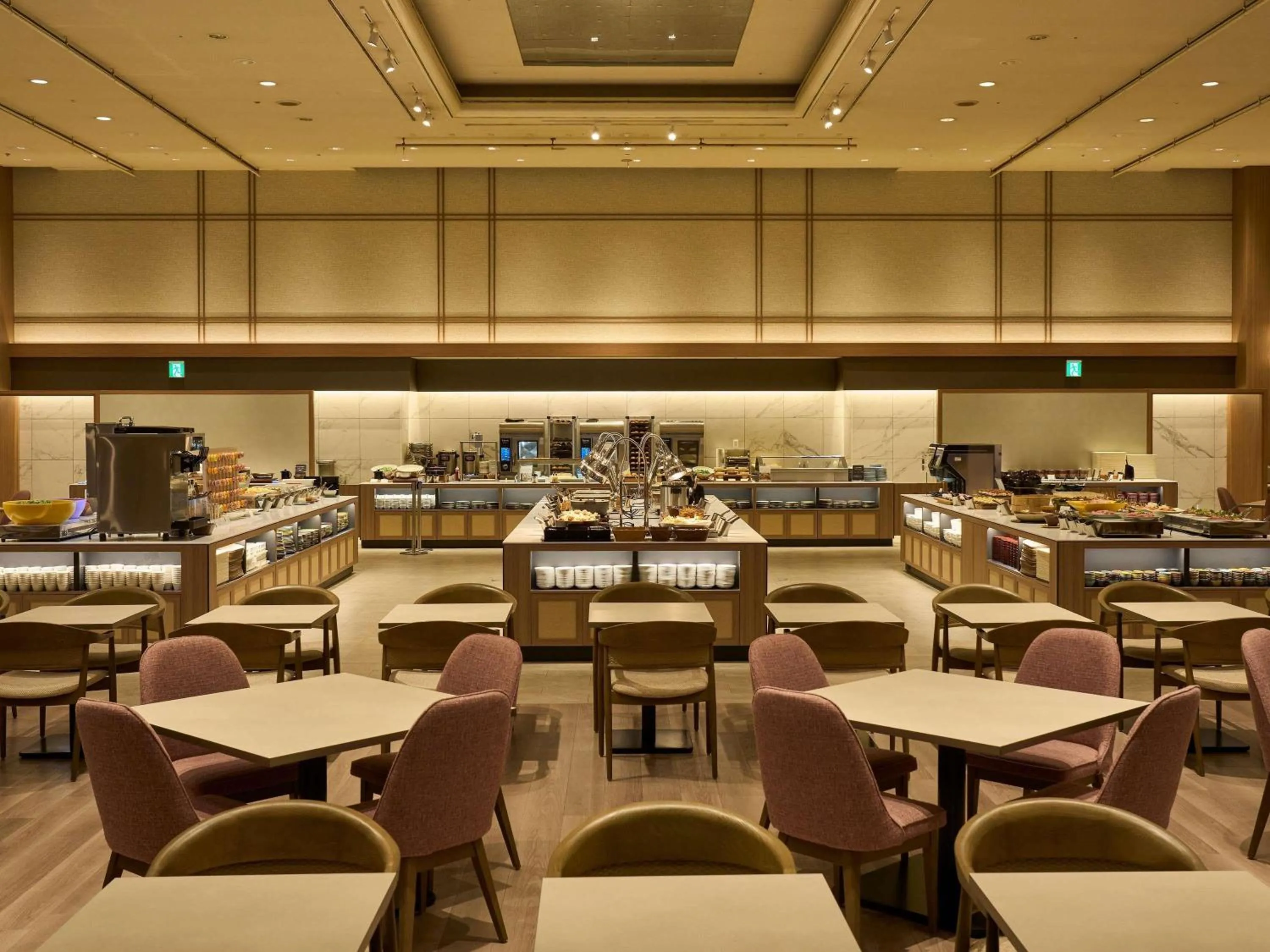 Restaurant/places to eat in Grand Mercure Awaji Island Resort & Spa