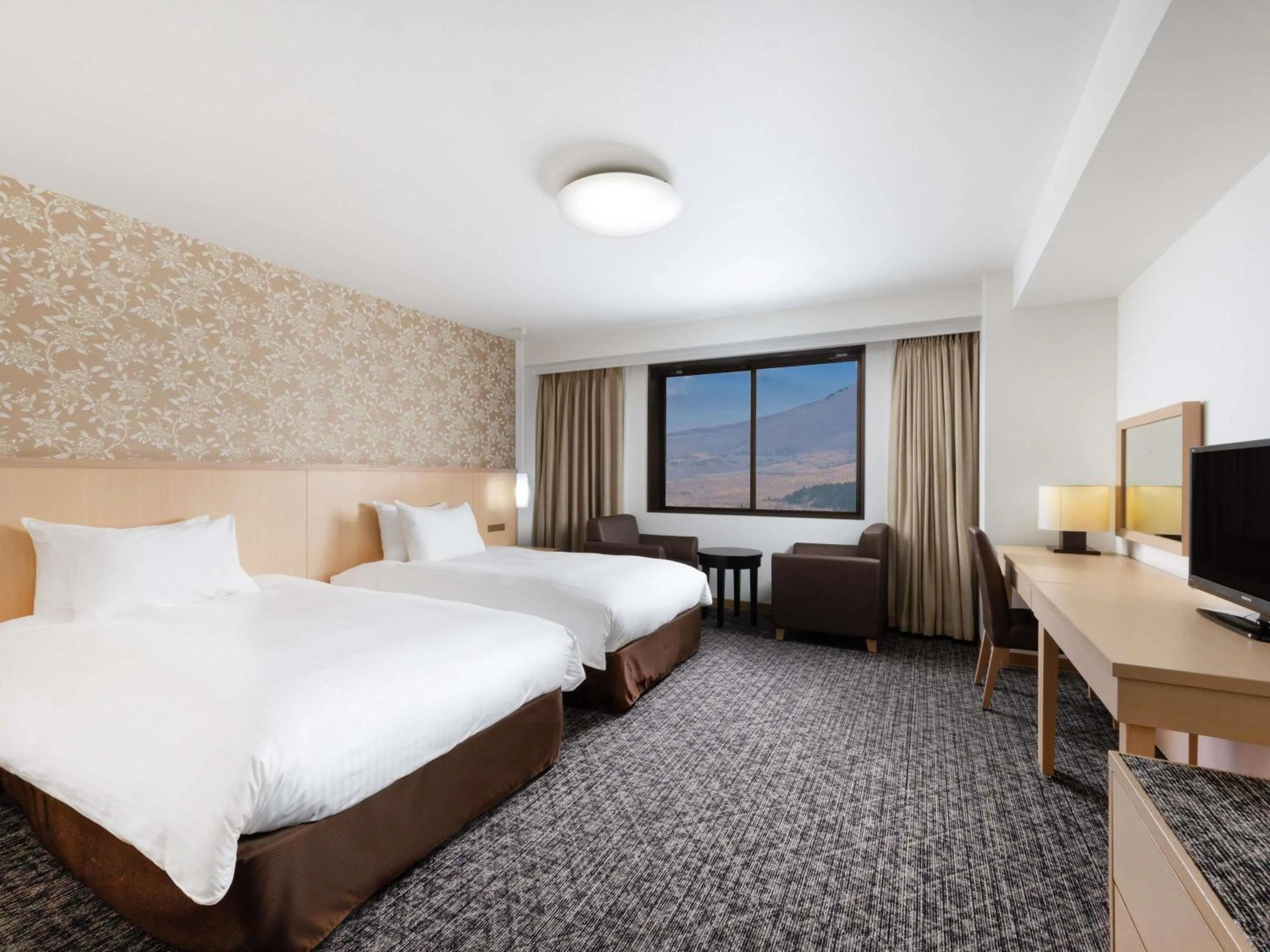 Property building, Bed in Mercure Miyagi Zao Resort & Spa