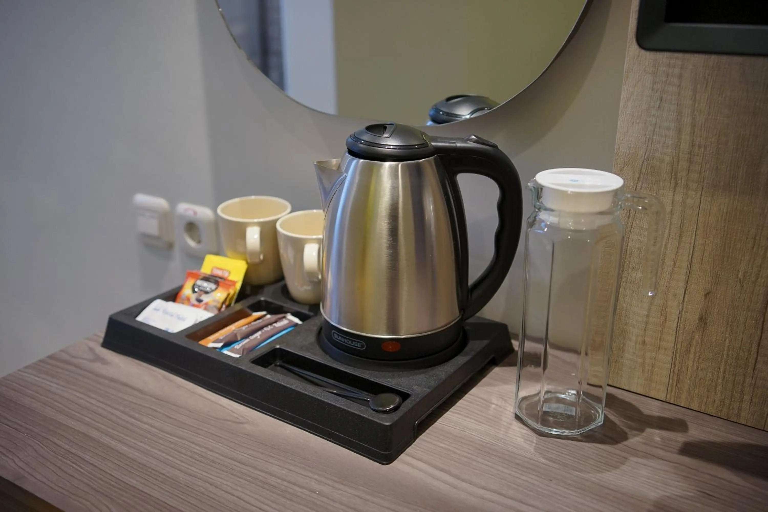 Coffee/tea facilities in Key Inn Hotel Bogor