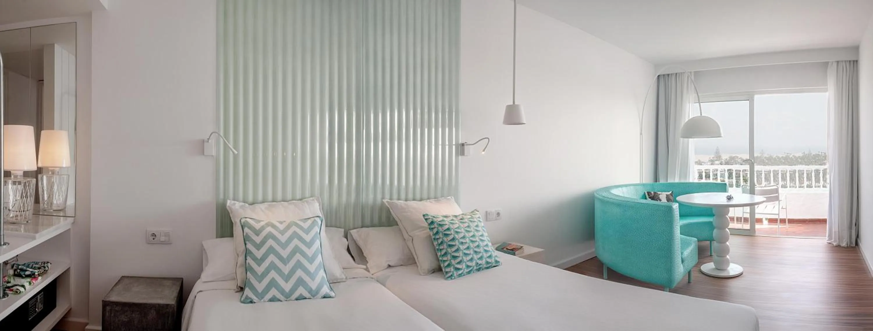 Photo of the whole room, Bed in Gold By Marina - Adults only