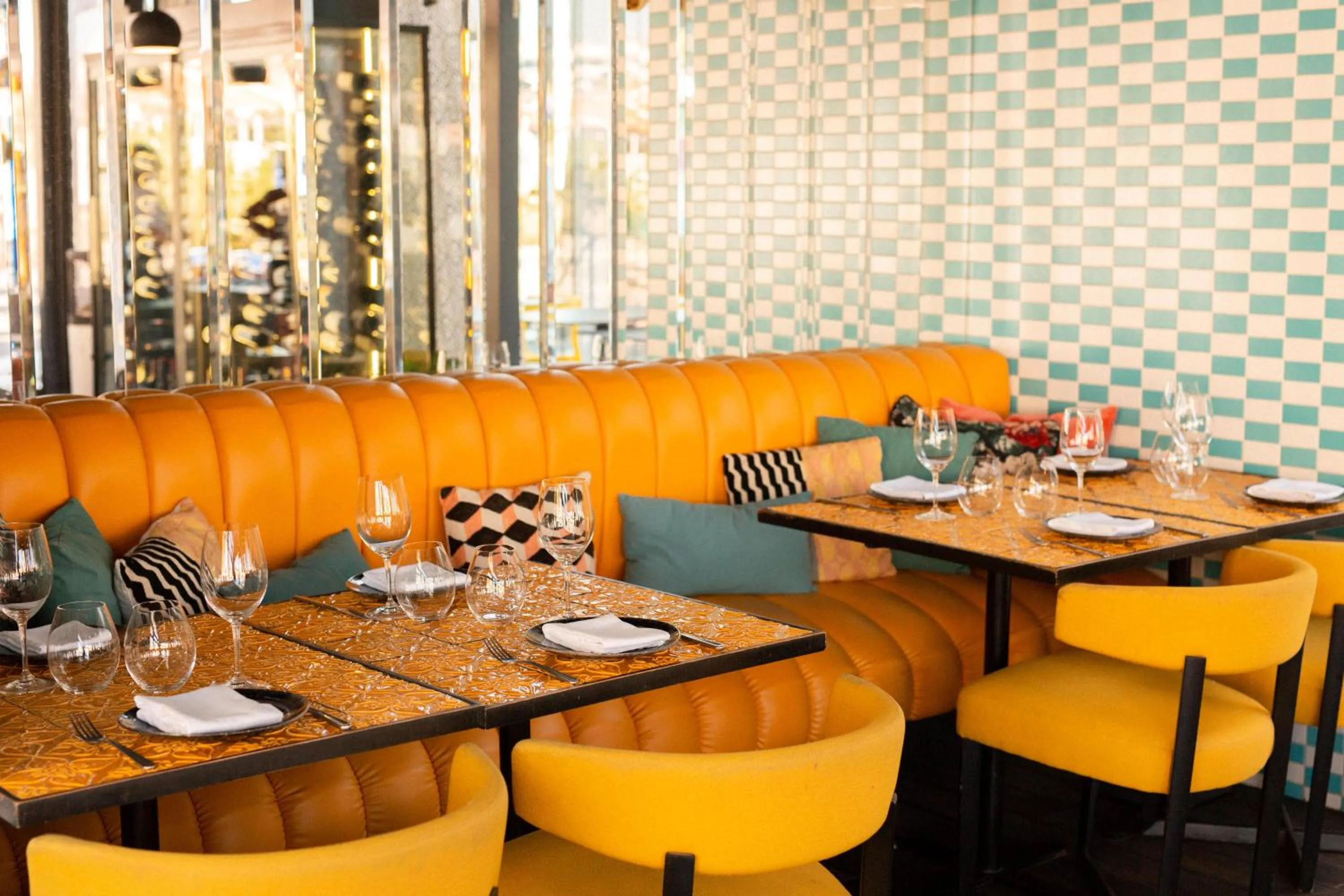 Restaurant/places to eat in Gold By Marina - Adults only