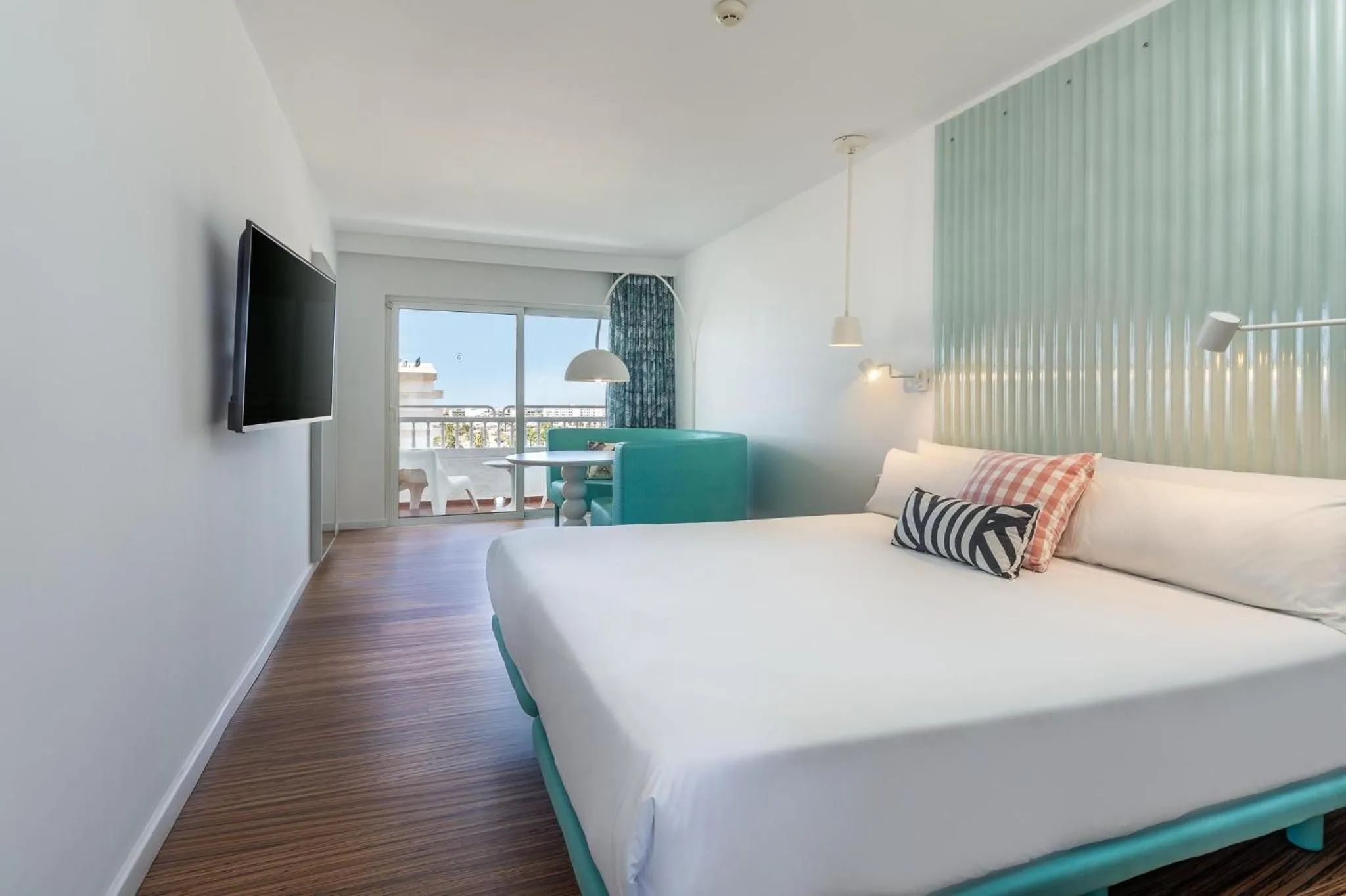 Photo of the whole room, Bed in Gold By Marina - Adults only