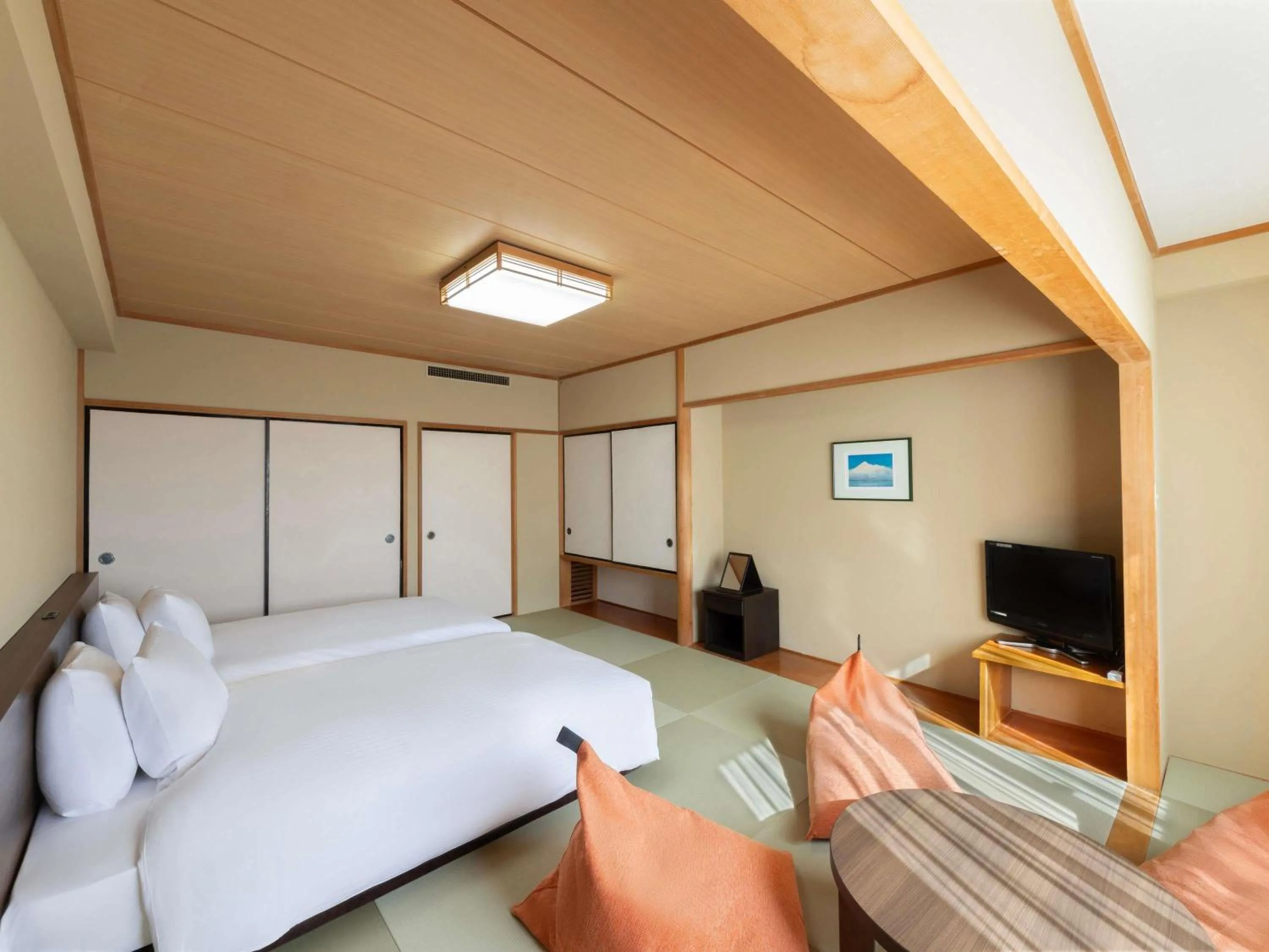 Bedroom, Bed in Grand Mercure Nasu Highlands Resort & Spa