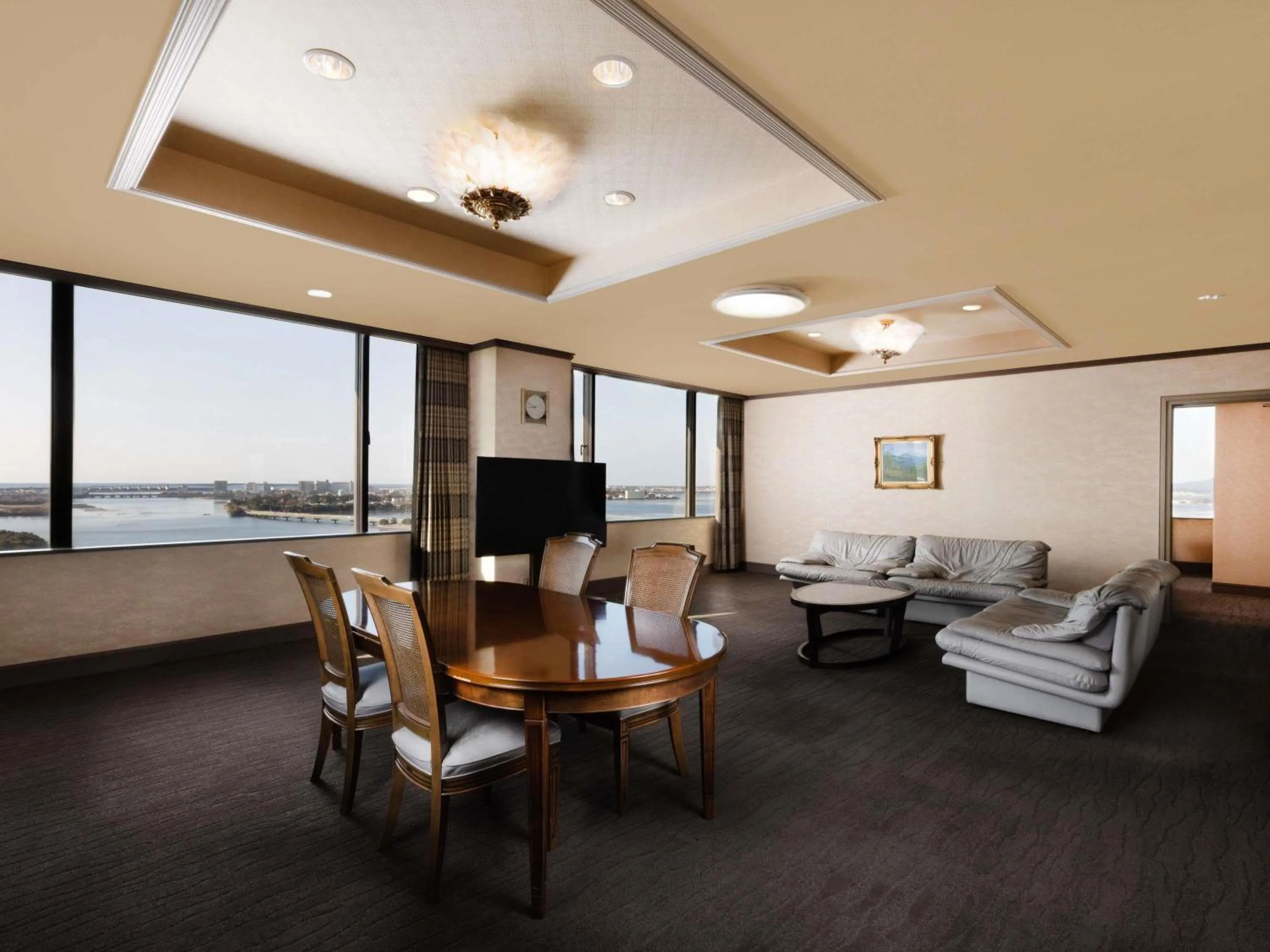 Bedroom in Grand Mercure Lake Hamana Resort & Spa