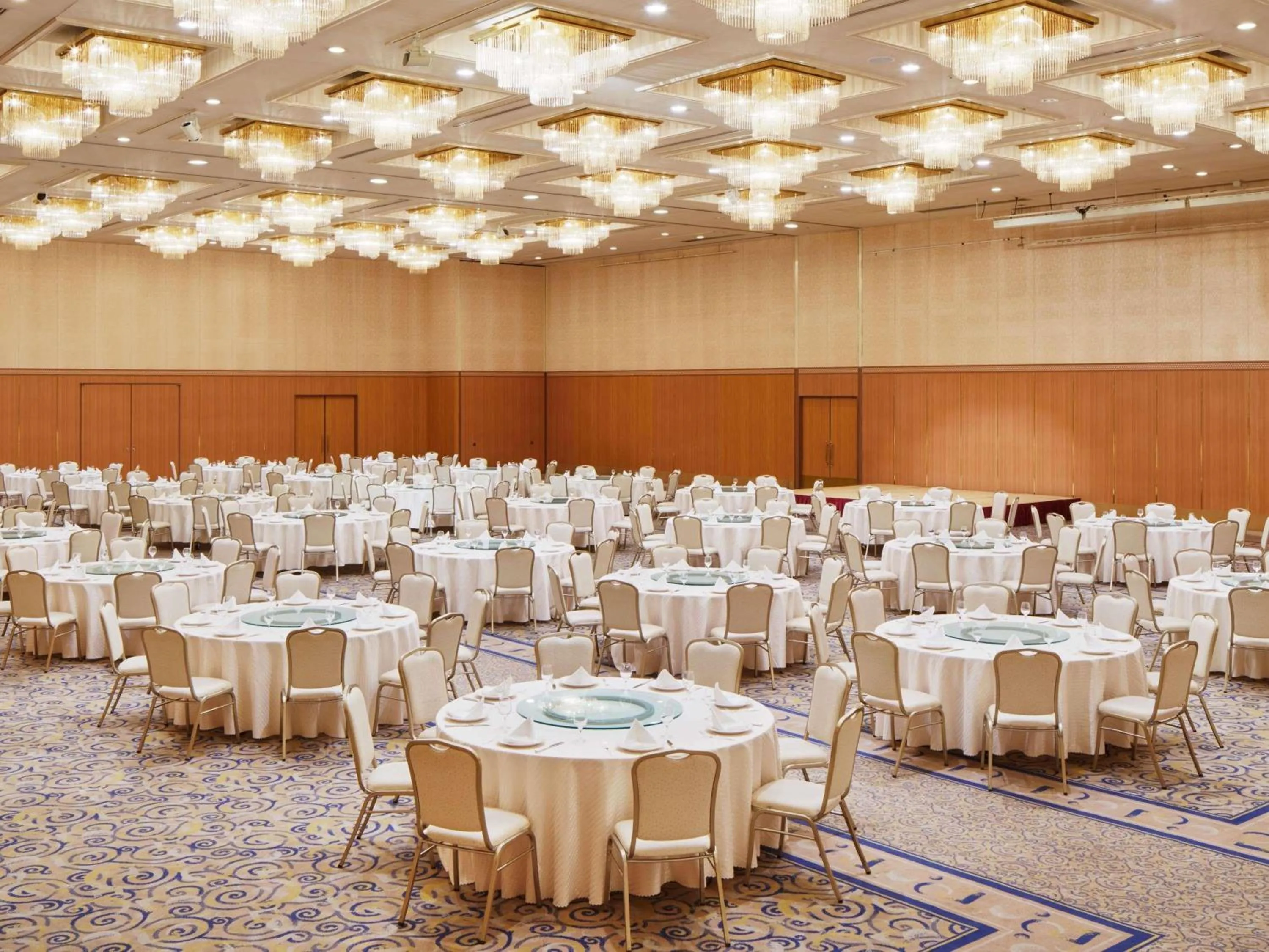 Meeting/conference room in Grand Mercure Lake Hamana Resort & Spa