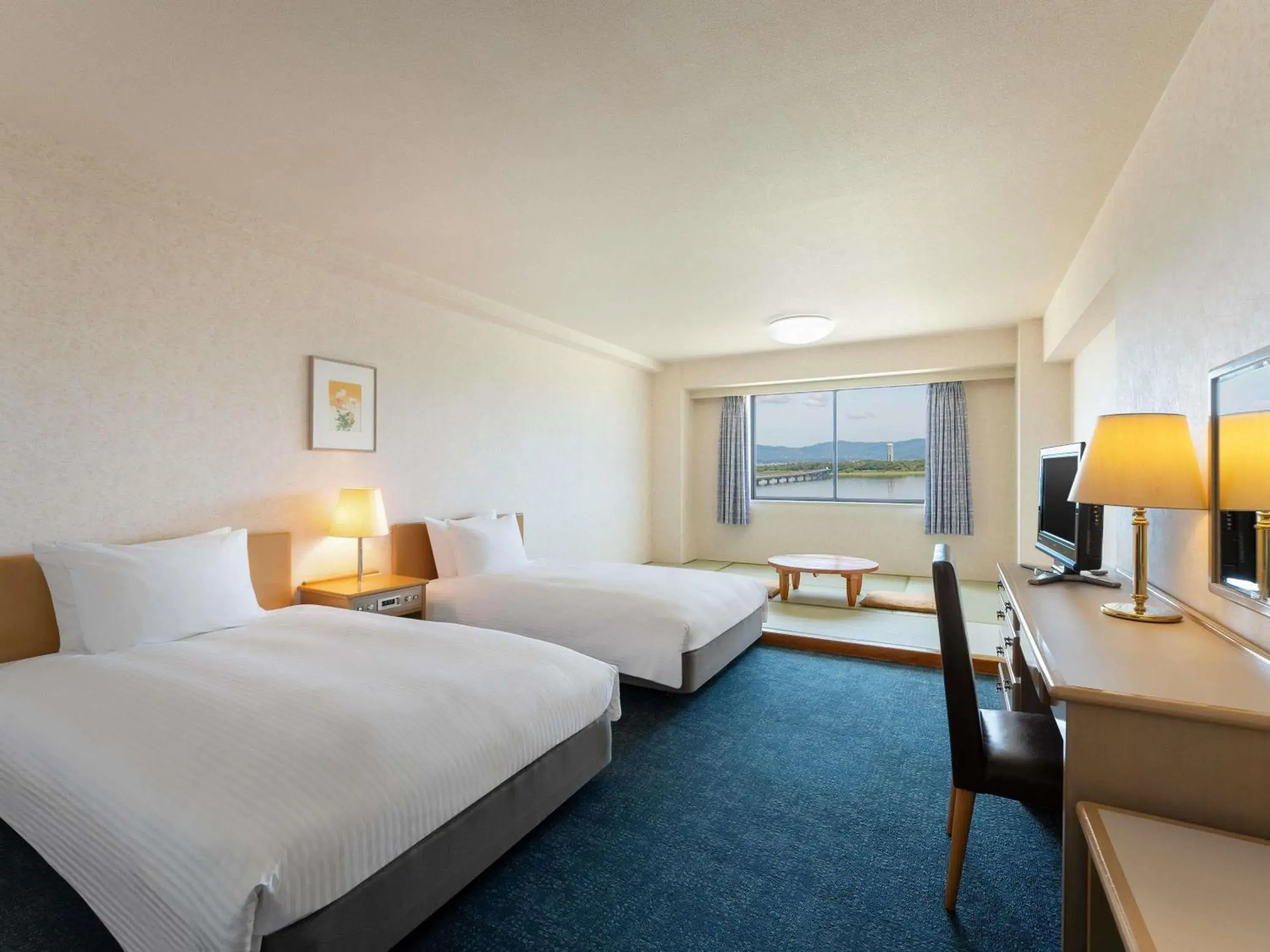 Japanese-Western Style Classic Twin Room, Japanese-Western Style in Grand Mercure Lake Hamana Resort & Spa Japanese-Western Style Classic Twin Room, Japanese-Western Style in Grand Mercure Lake Hamana Resort & Spa