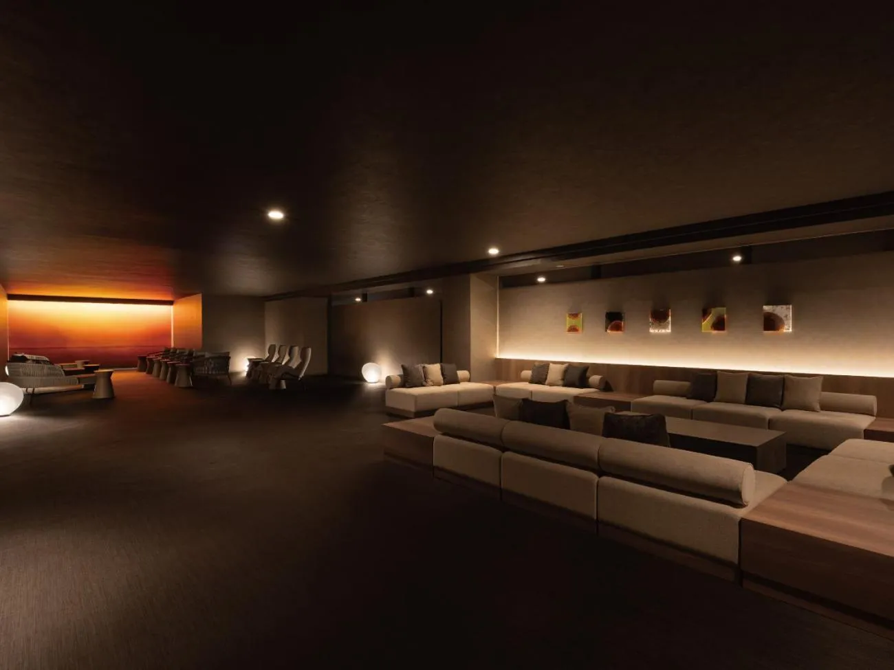 Lounge or bar, Bed in Grand Mercure Wakayama Minabe Resort & Spa