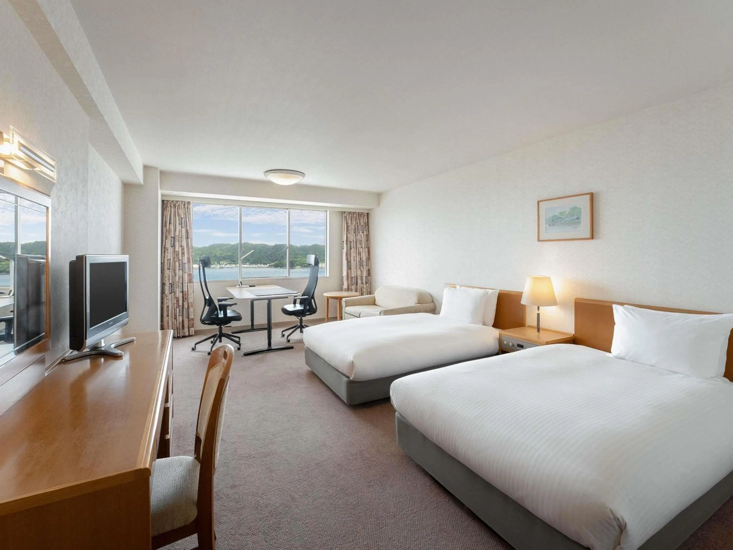 Bedroom, Bed in Mercure Wakayama Kushimoto Resort & Spa