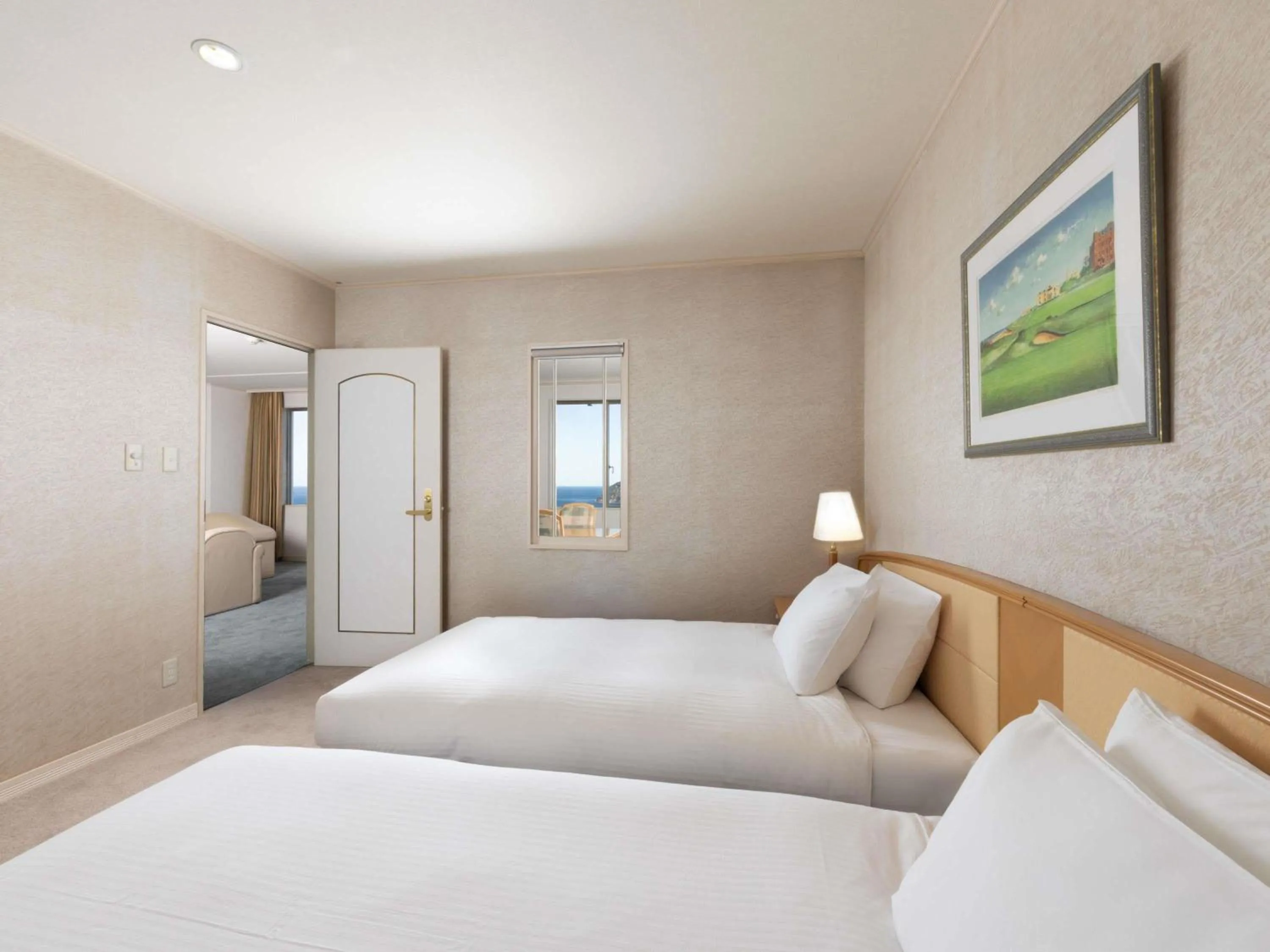 Bedroom, Bed in Mercure Wakayama Kushimoto Resort & Spa